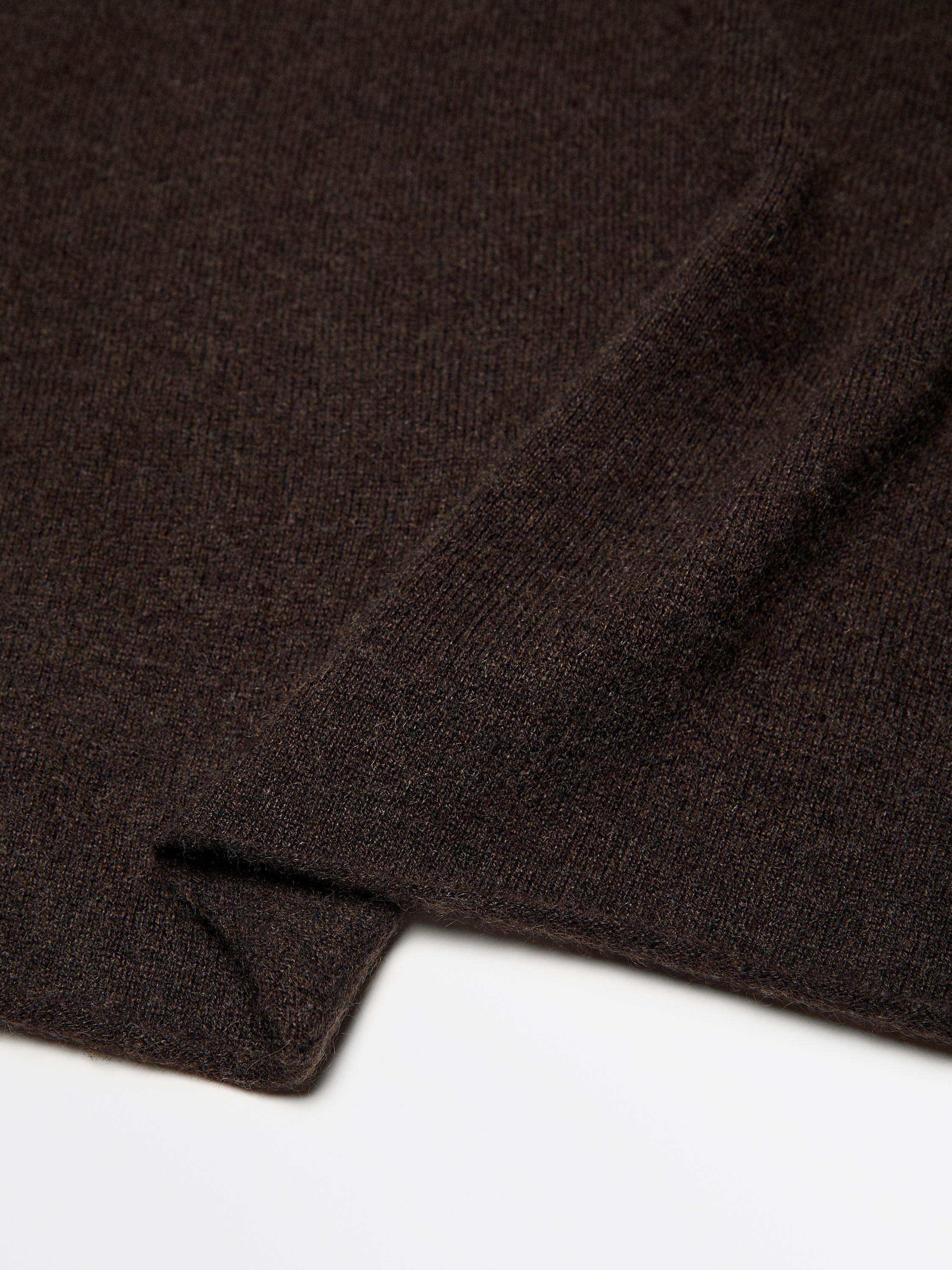 100% cashmere scarf