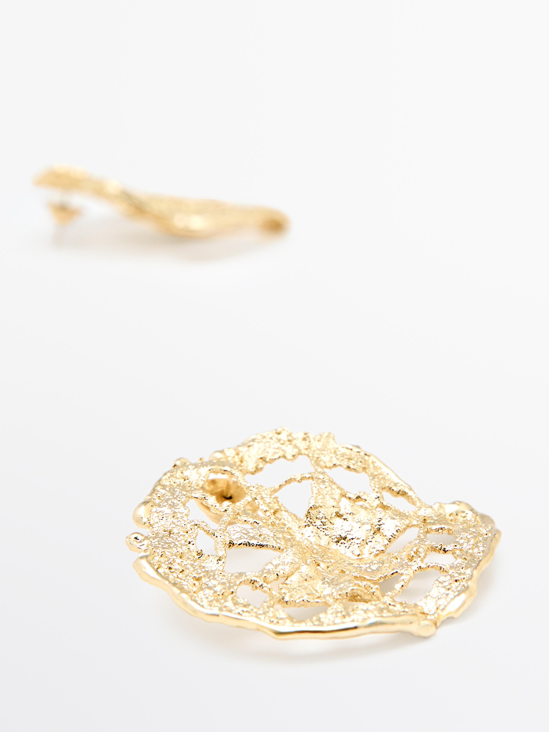 Lace circular earrings