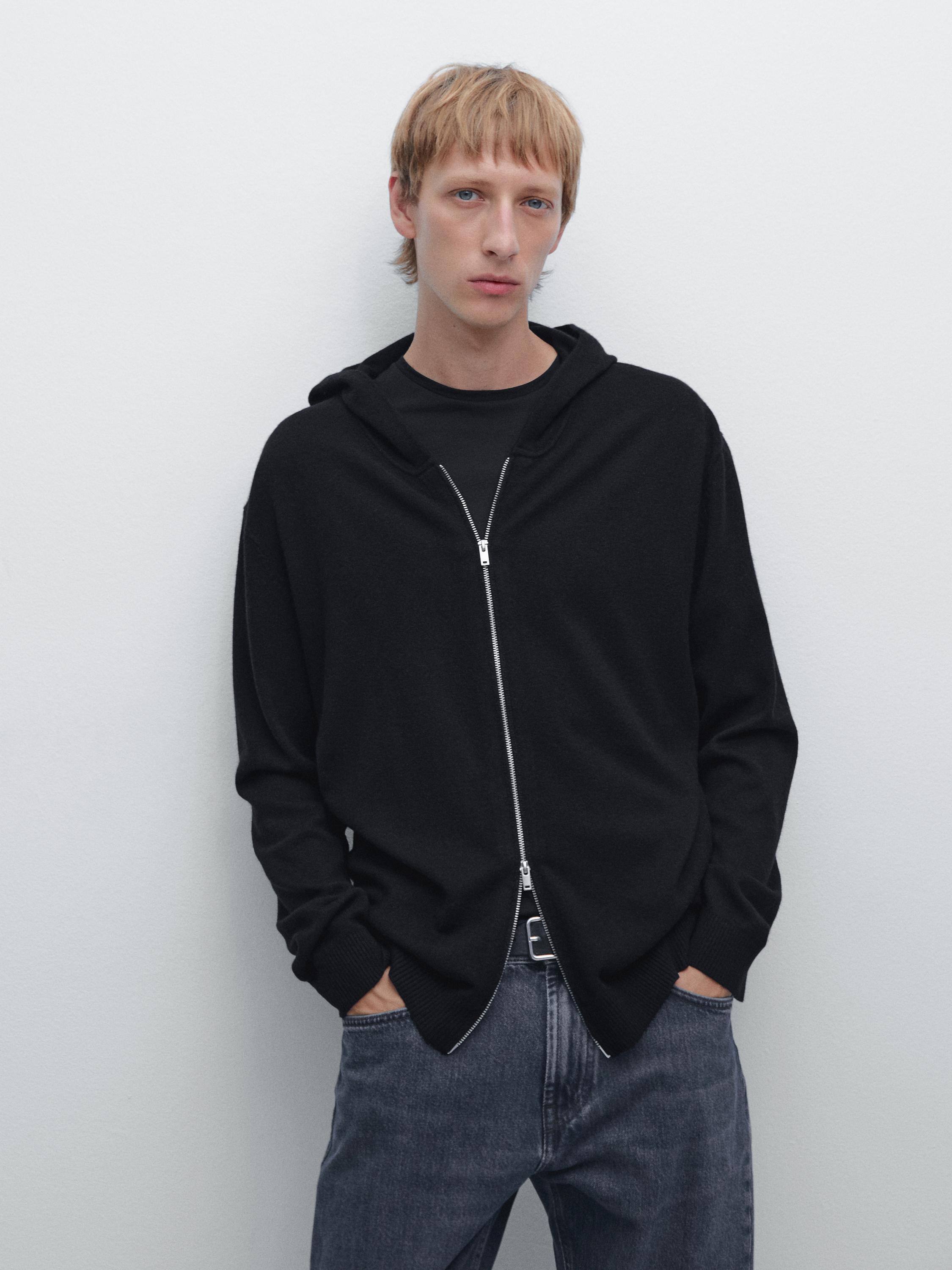 Zip-up knit cardigan with hood