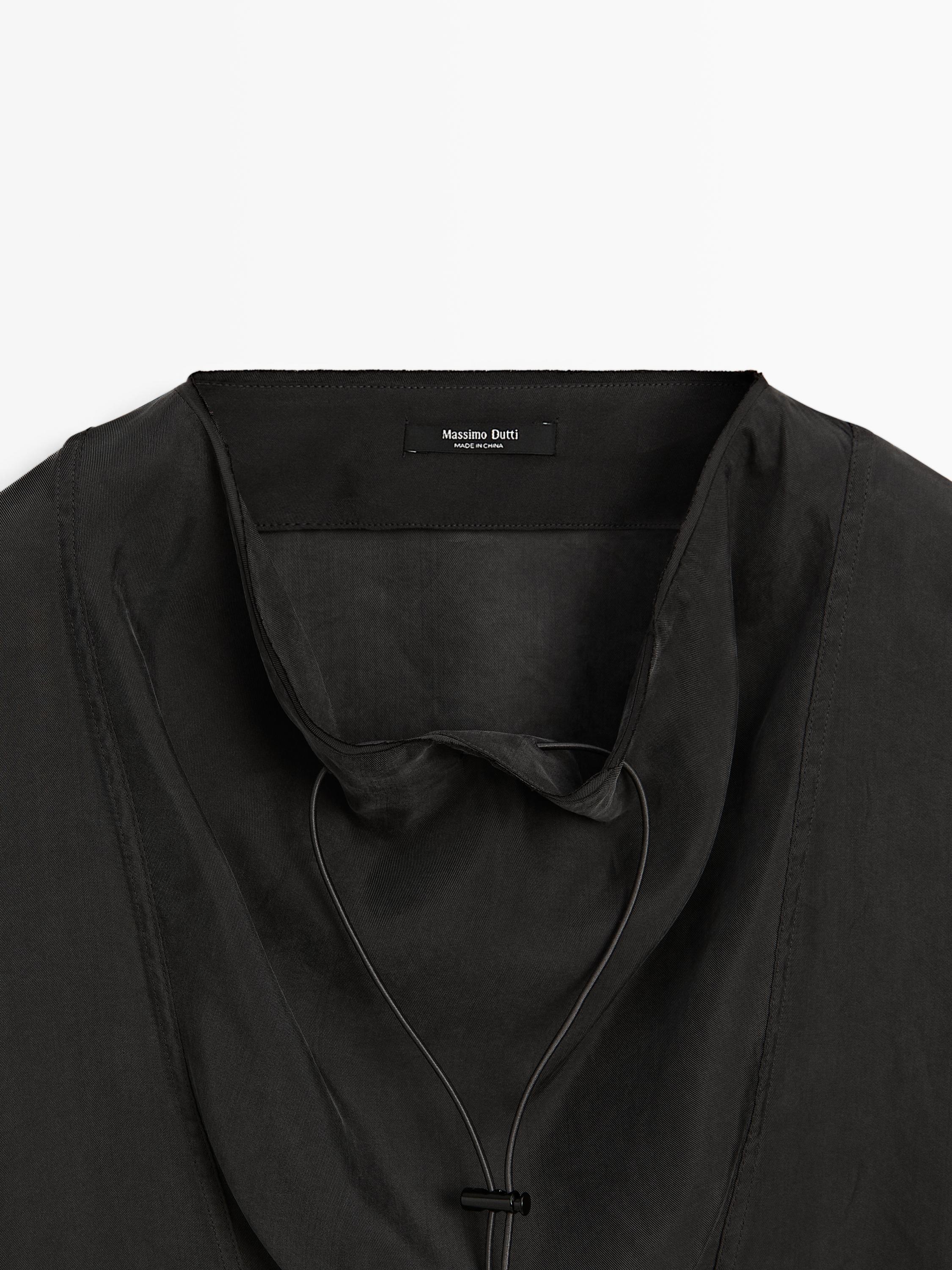 Shirt with drawstring detail