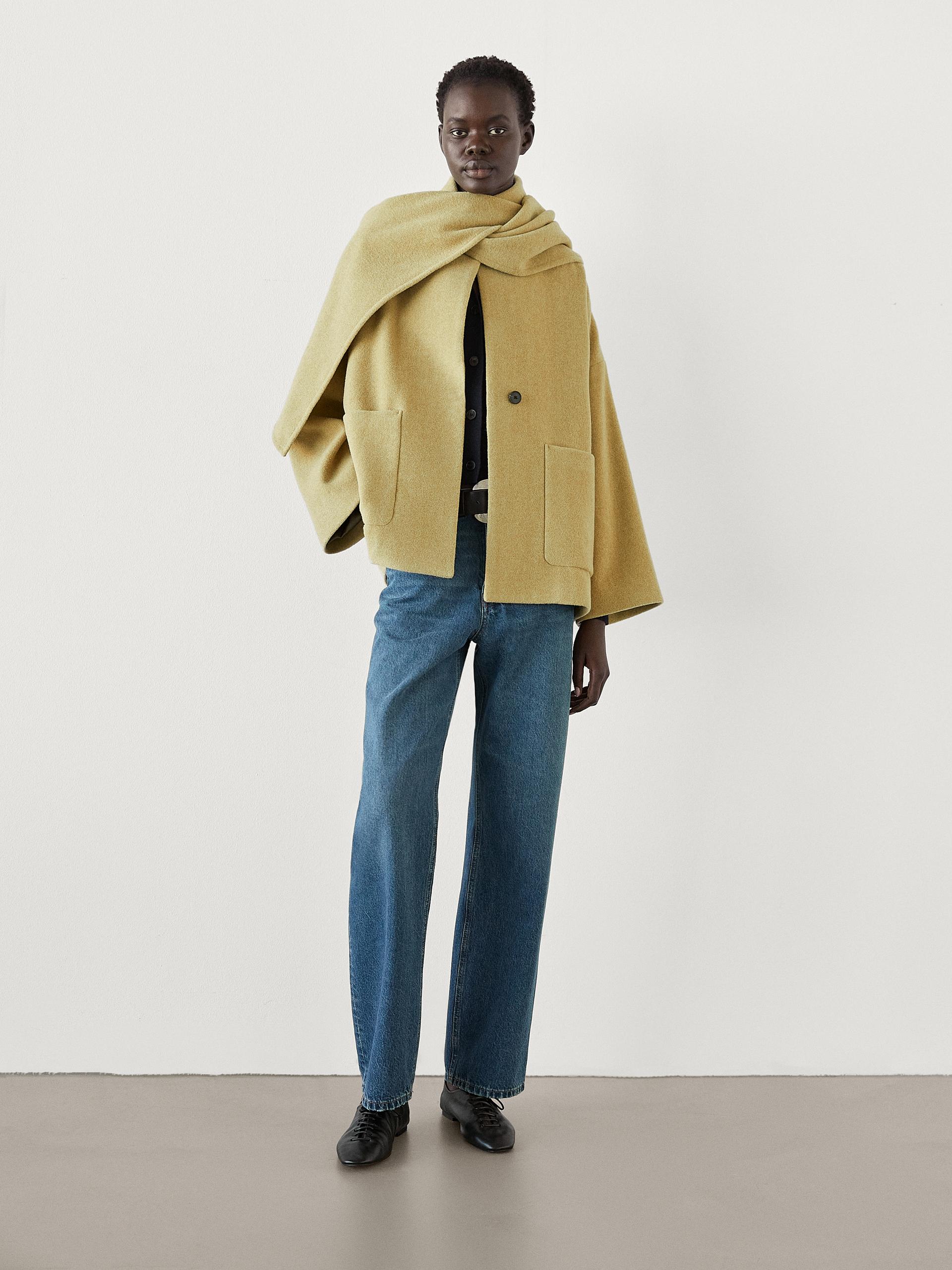 Cape cardigan with scarf · Pale Green · Coats And Jackets | Massimo Dutti
