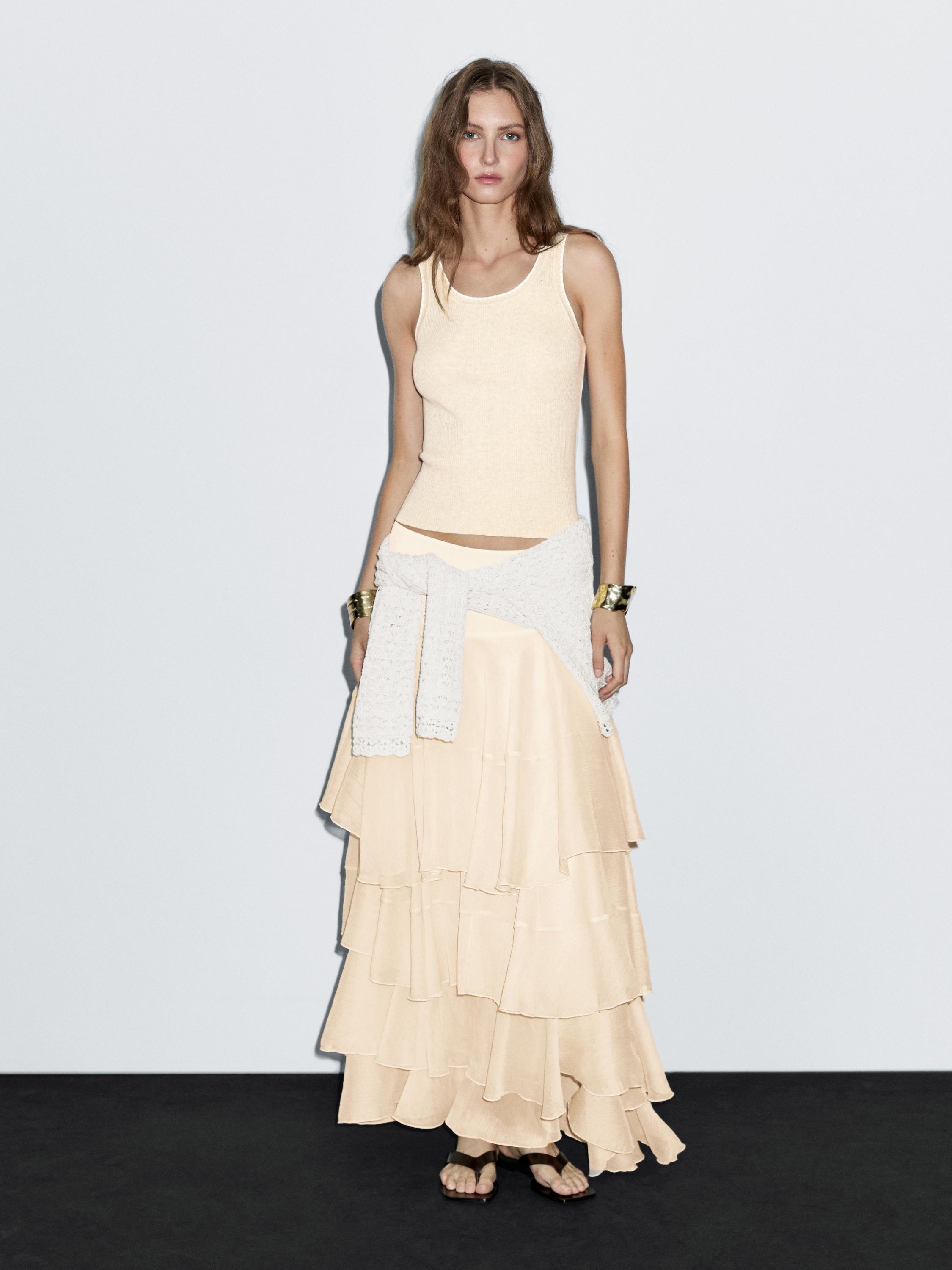 Long ruffled skirt with sash