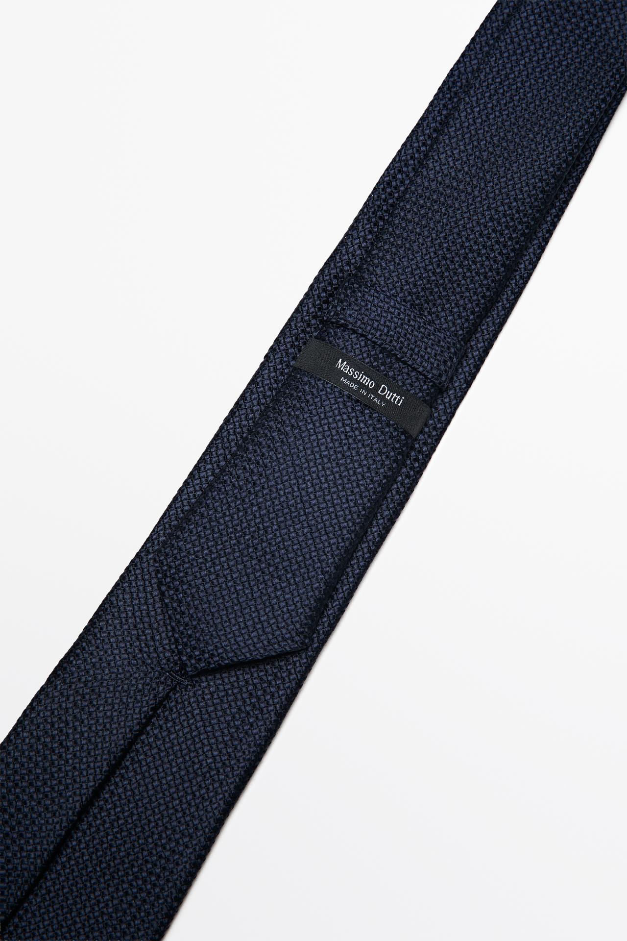 100% silk tie — NAVY BLUE
