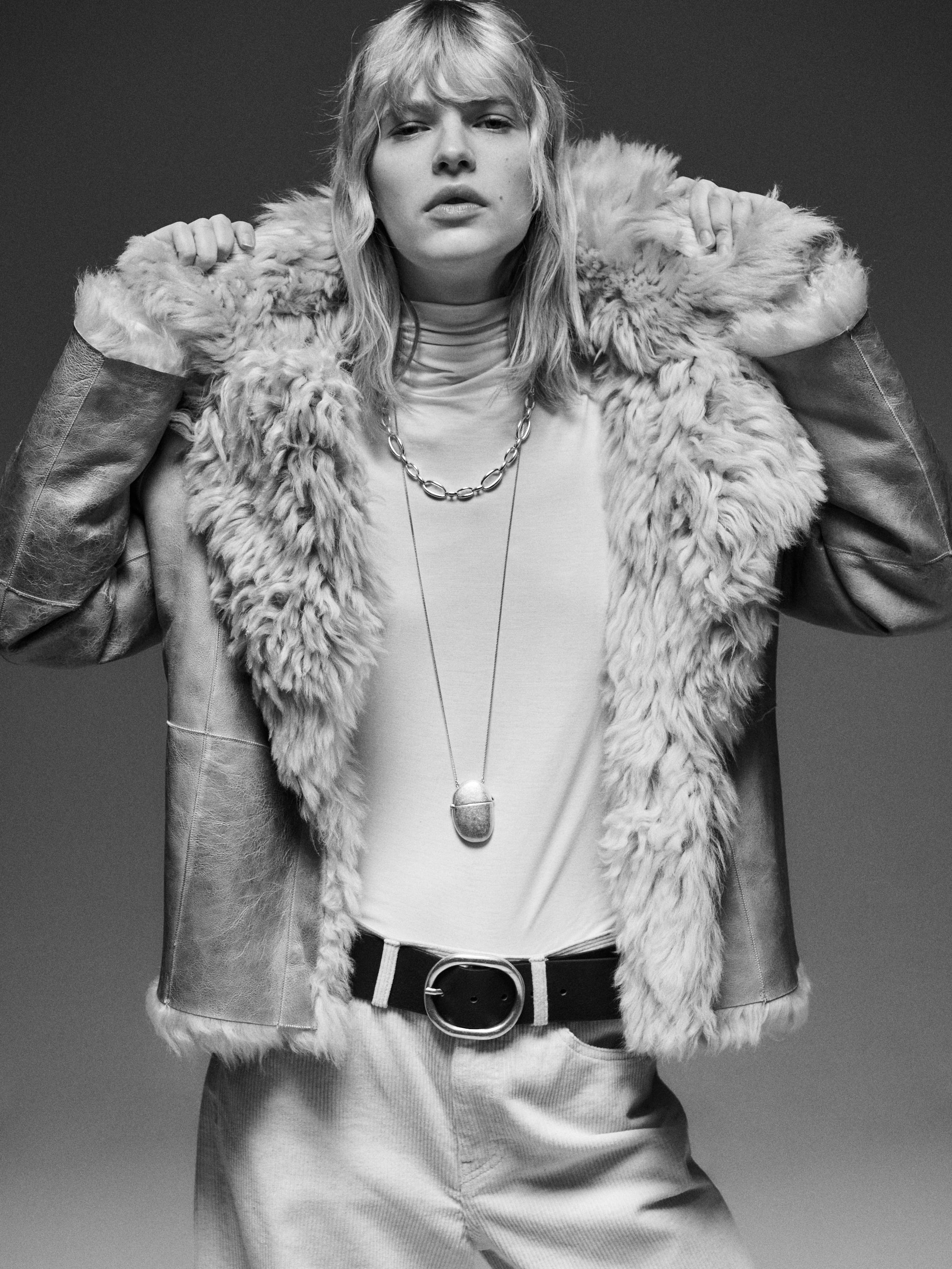 Short leather coat with fur - STUDIO — CREAM