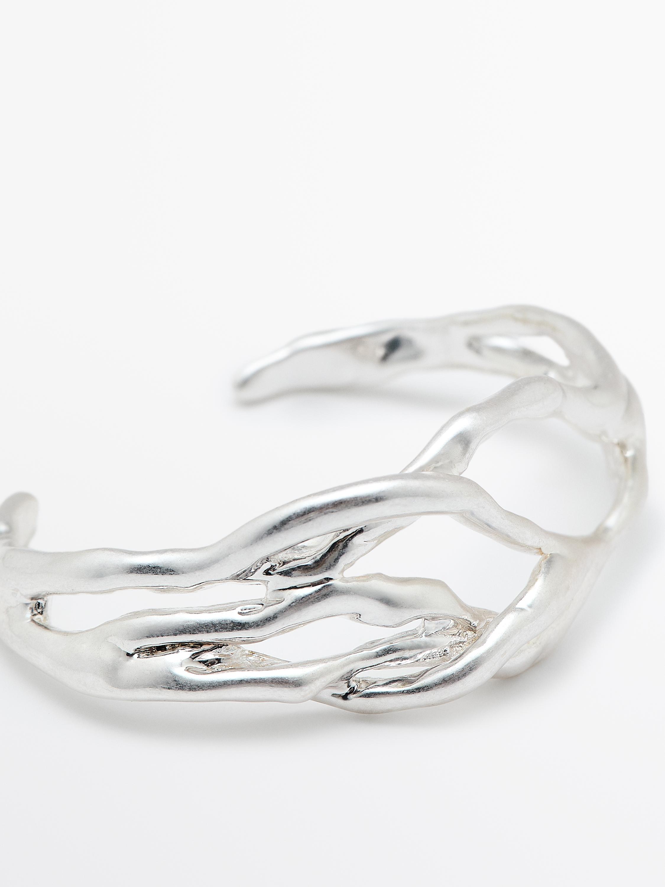 Abstract metal bracelet