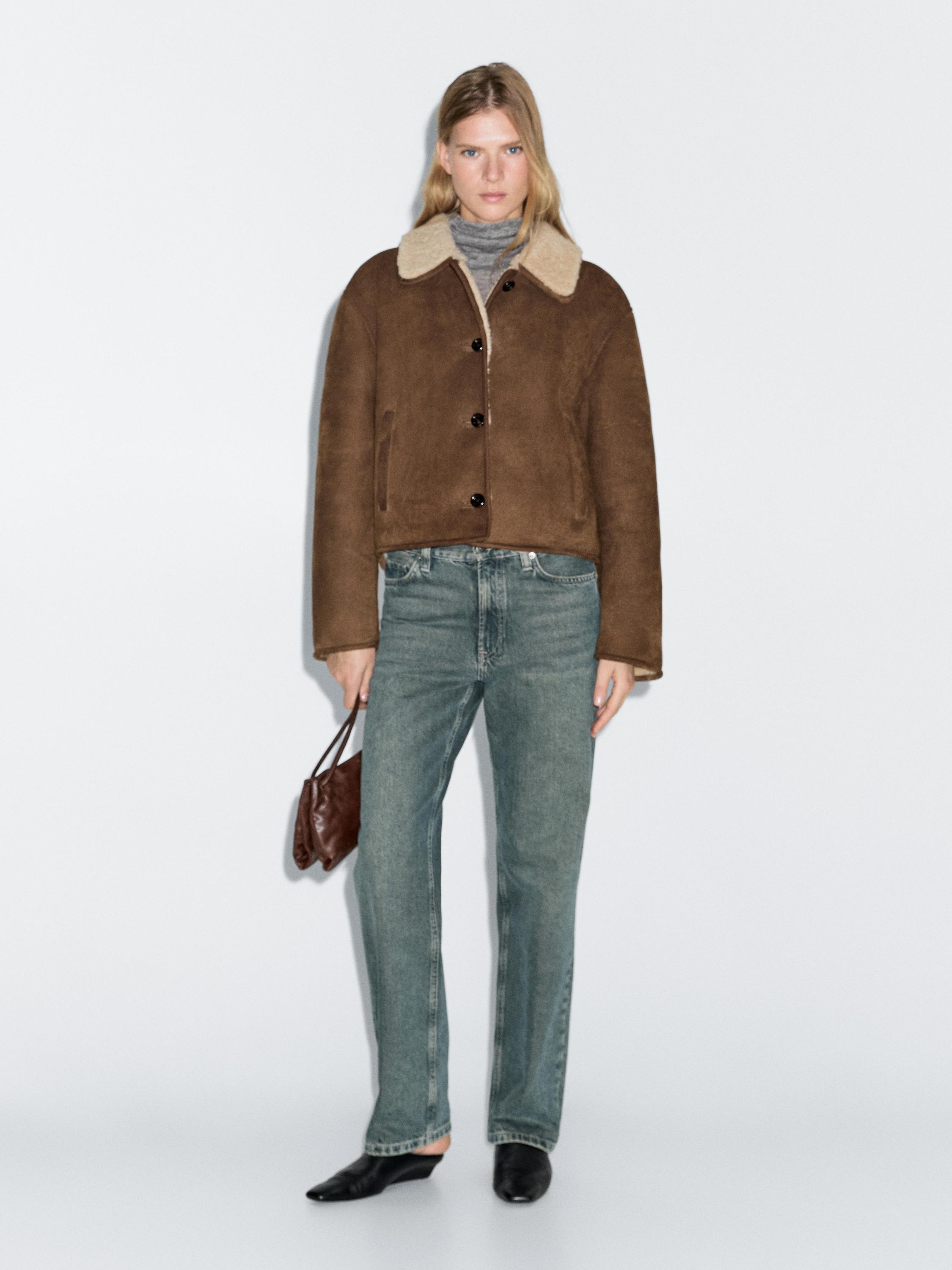 Short leather jacket with lambskin