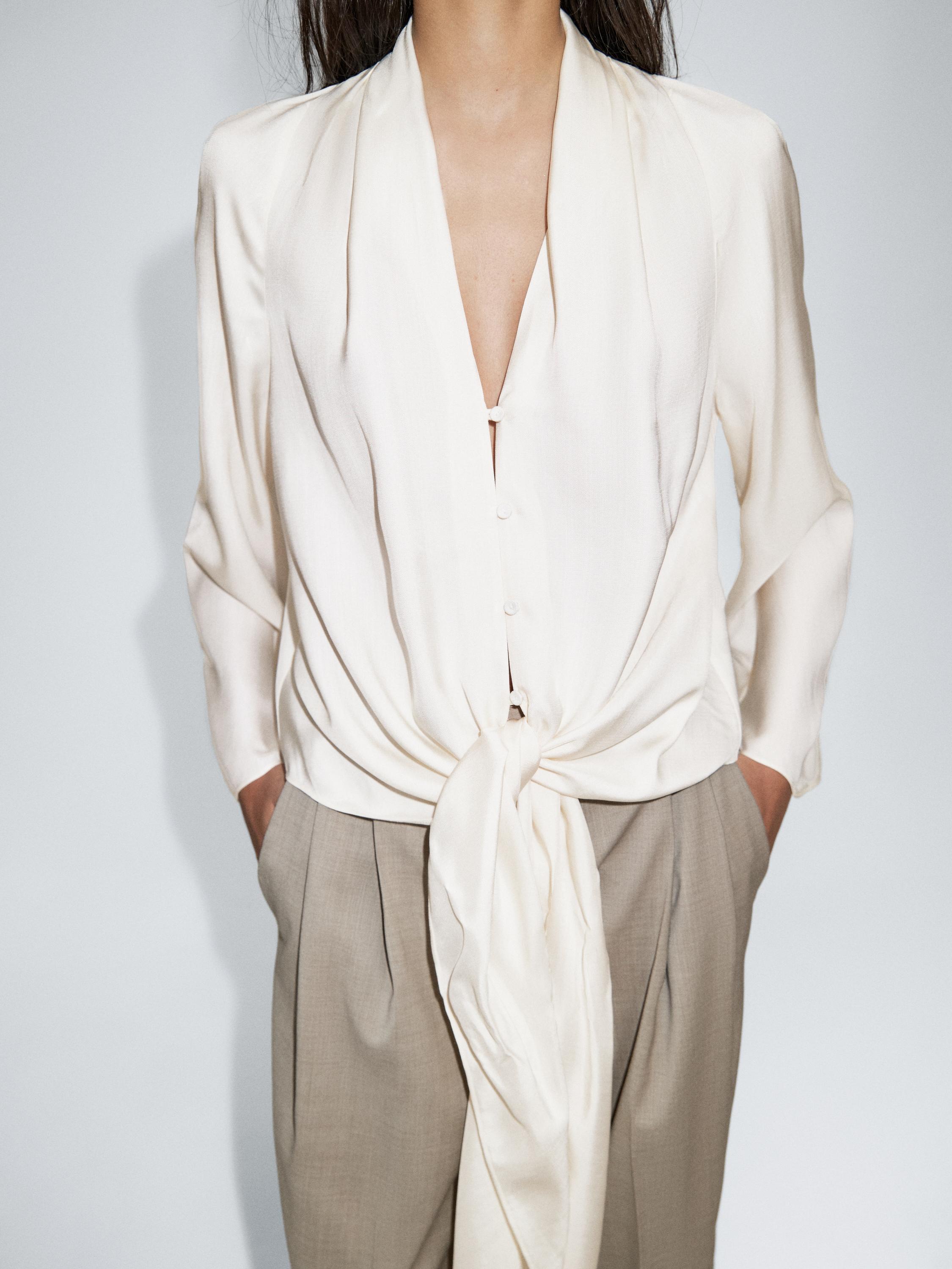 قميص فضفاض بتفصيل معقود