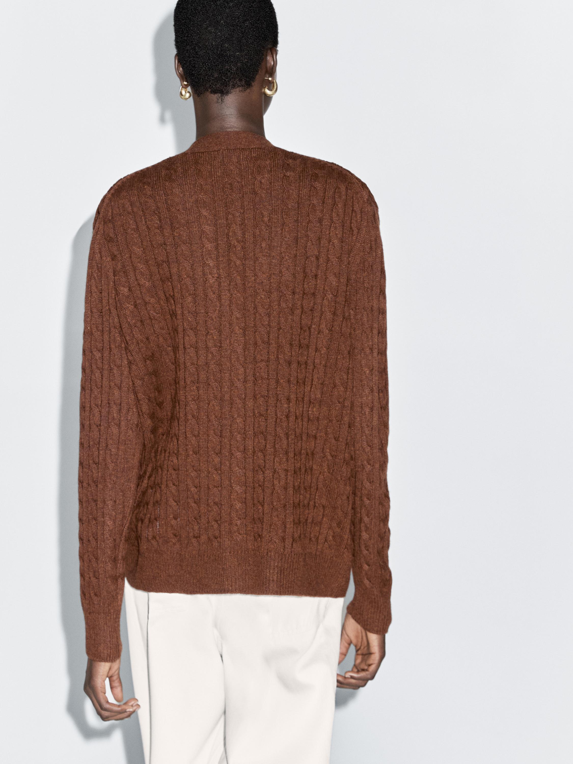 Kardigan campuran wol dengan detail syal