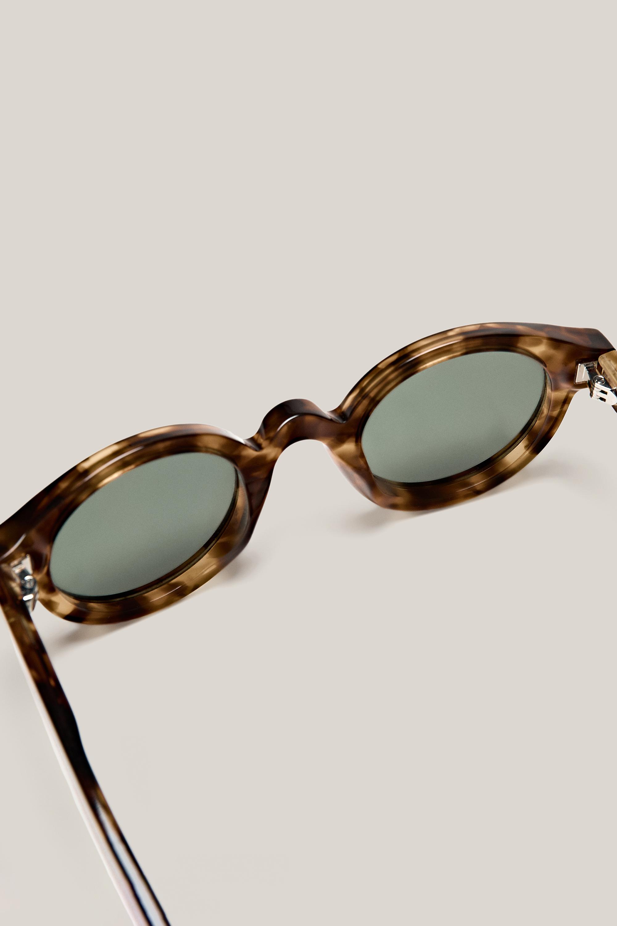 Ronde zonnebril met schildpadmotief - LIMITED EDITION