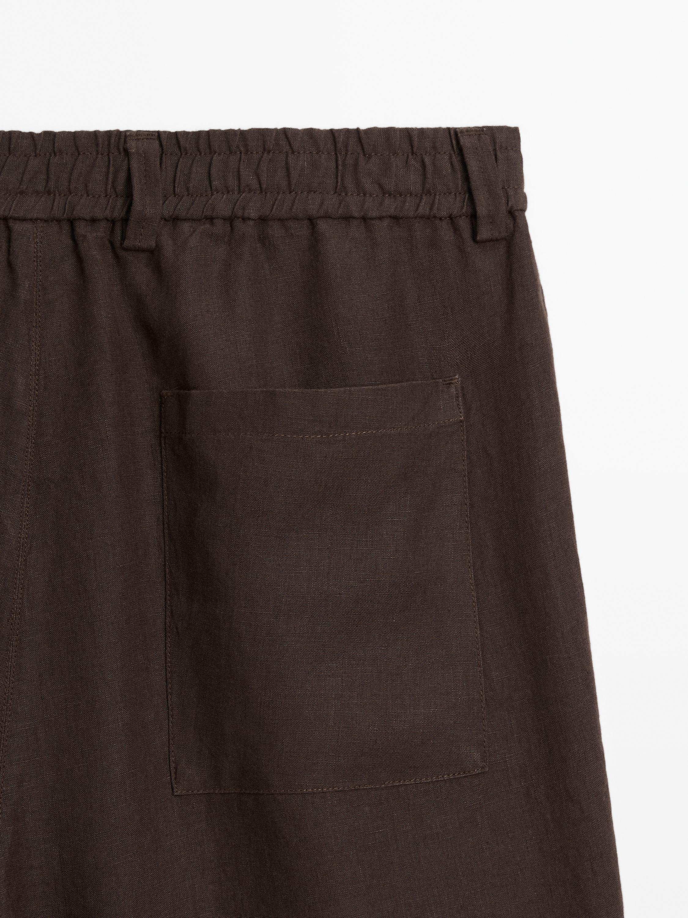 Lightweight 100% linen Bermuda shorts