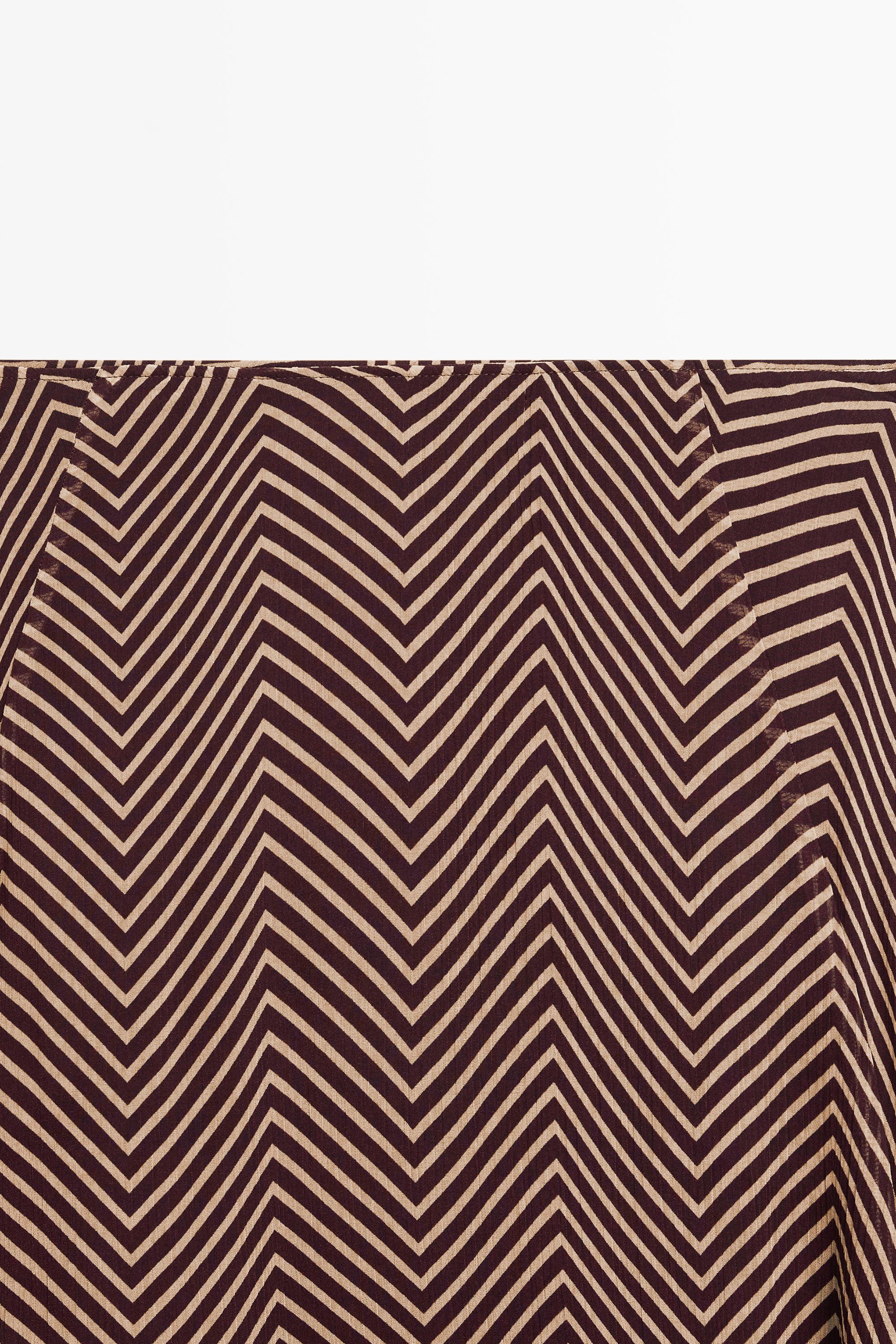 Geometric print flared midi skirt — BURGUNDY