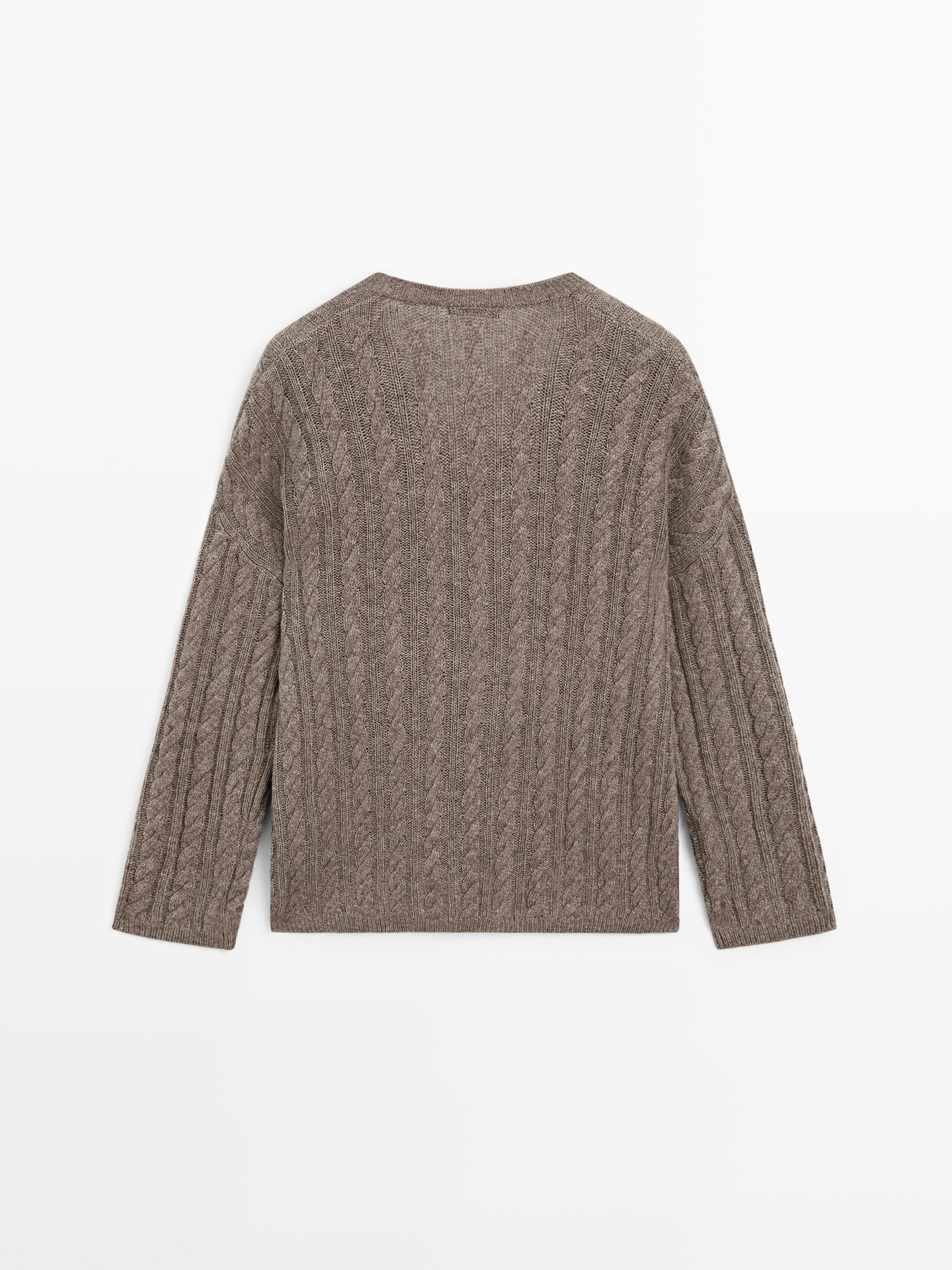 Cable-knit V-neck sweater