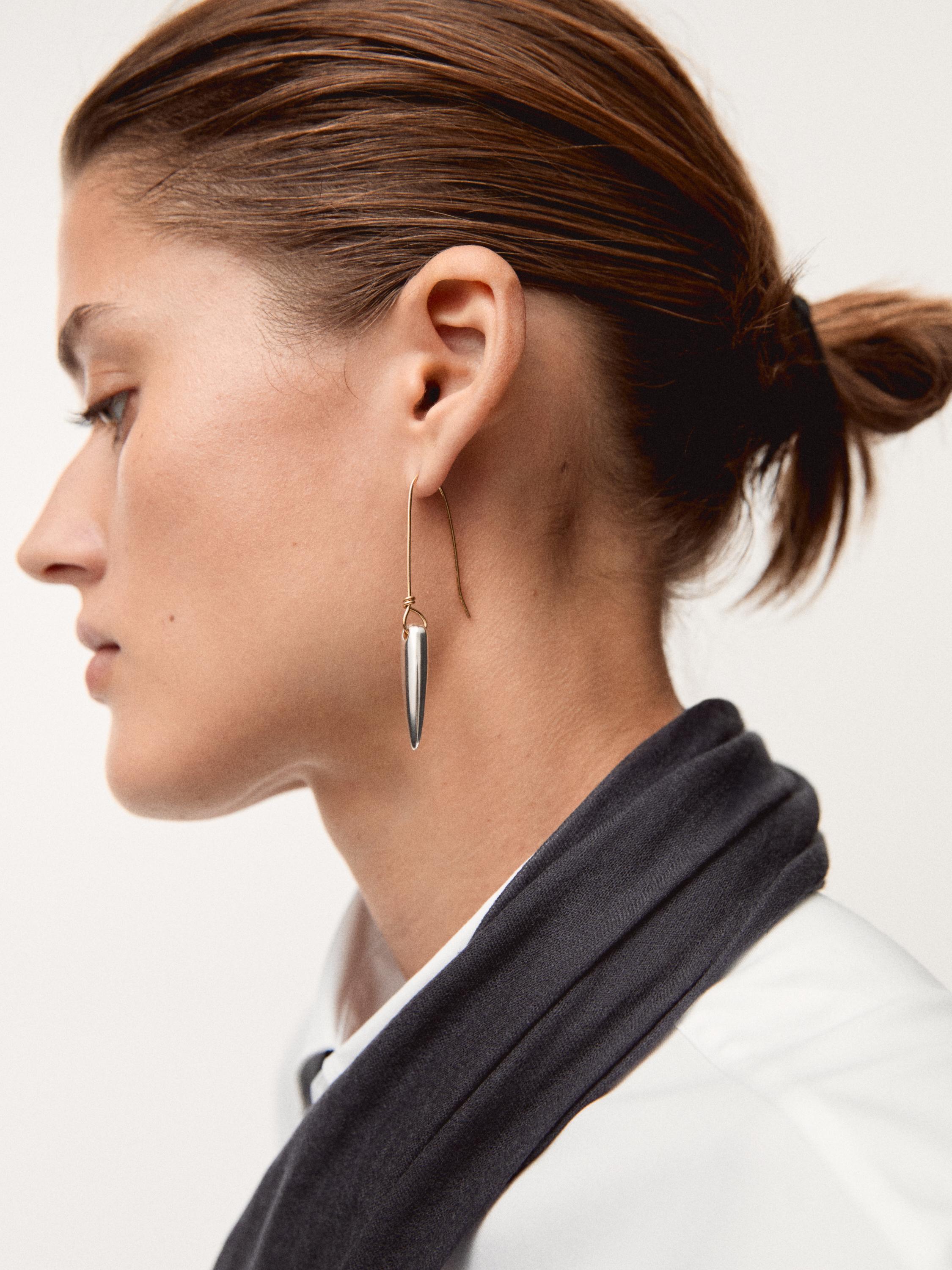 Pendulum earrings