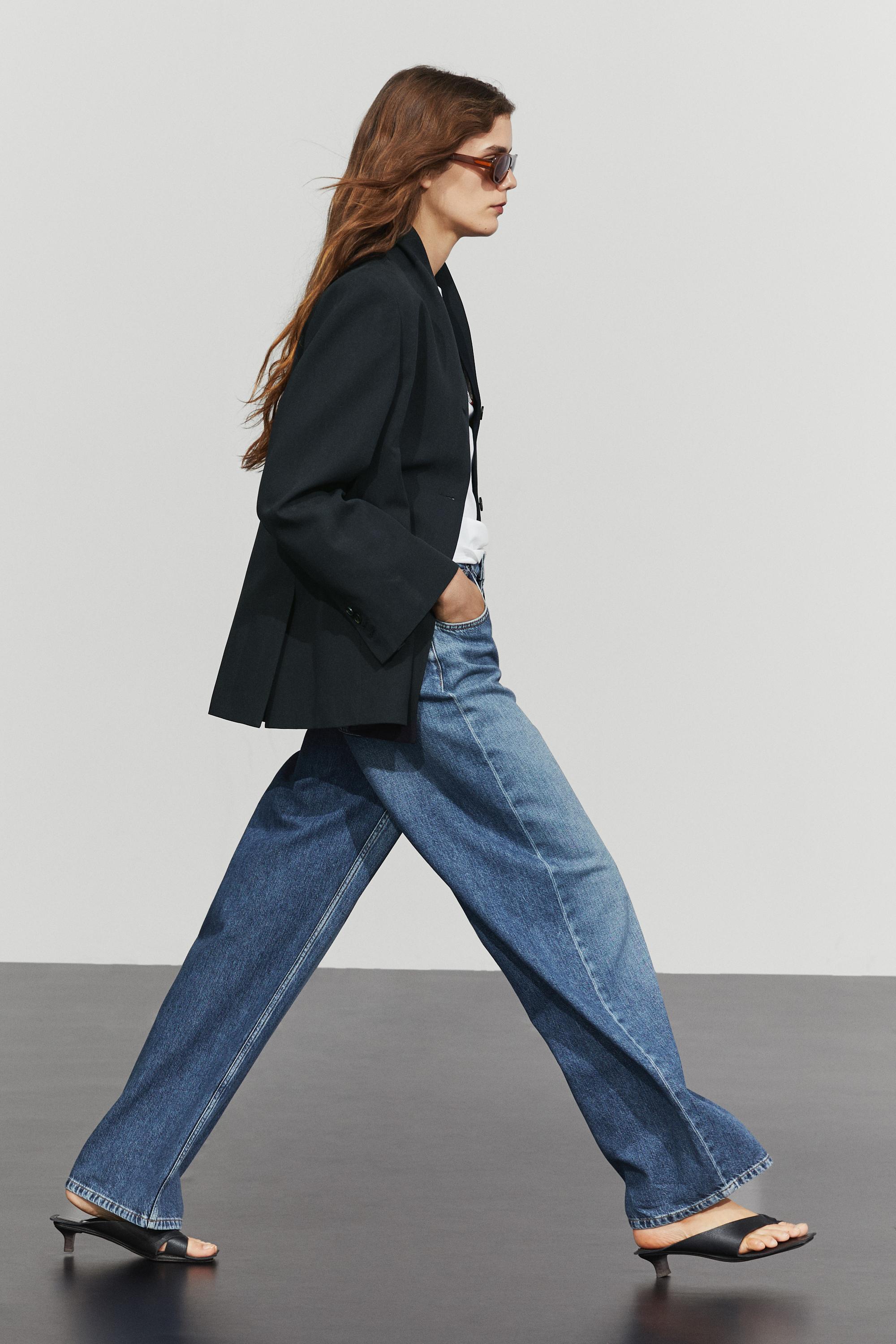 Flowy button-detail blazer