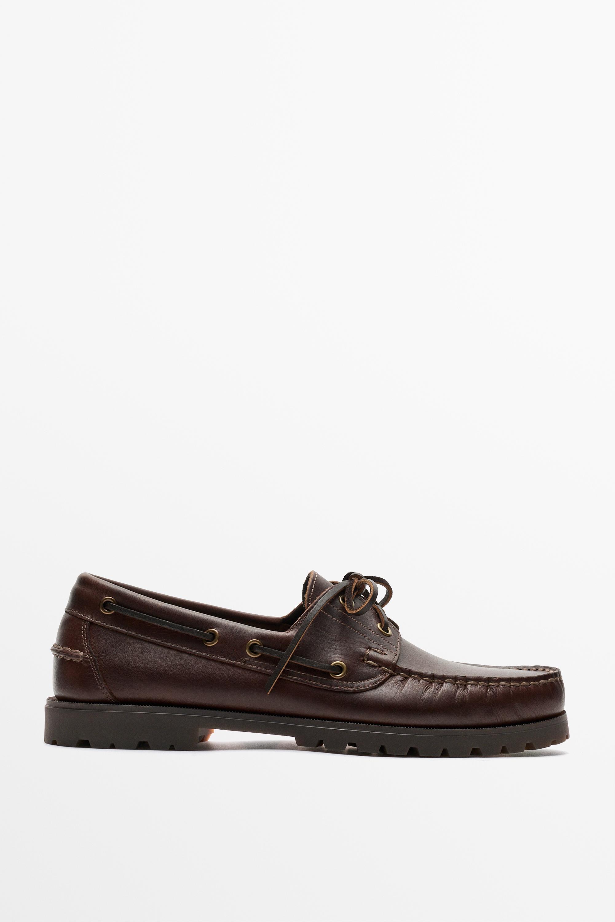 Chaussure bateau en nappa