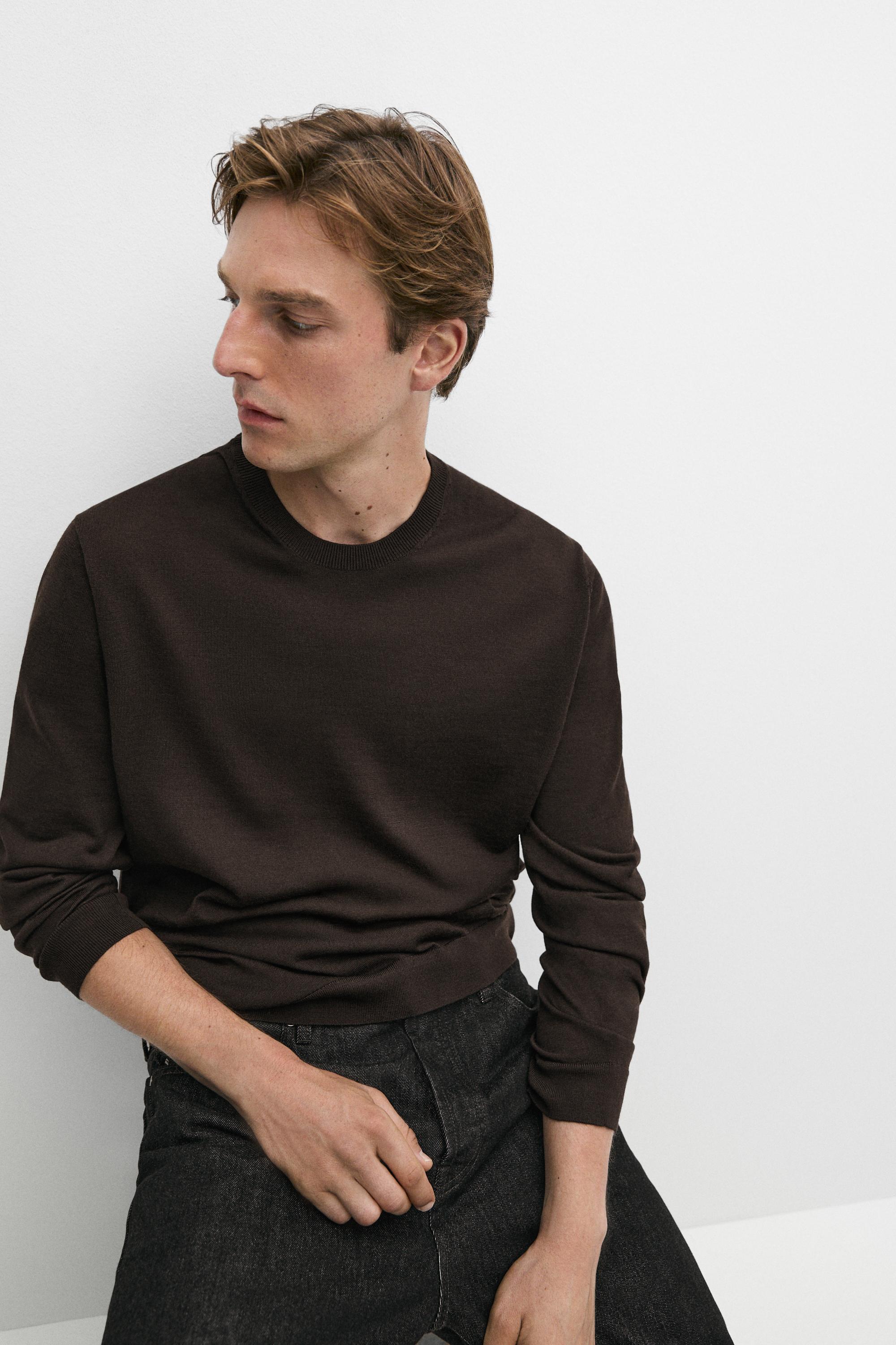 100% merino wool knit round neck sweater — BROWN