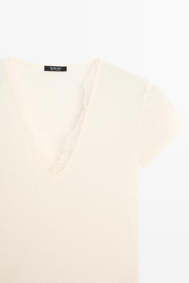 Lace-detail V-neck T-shirt — CREAM 9