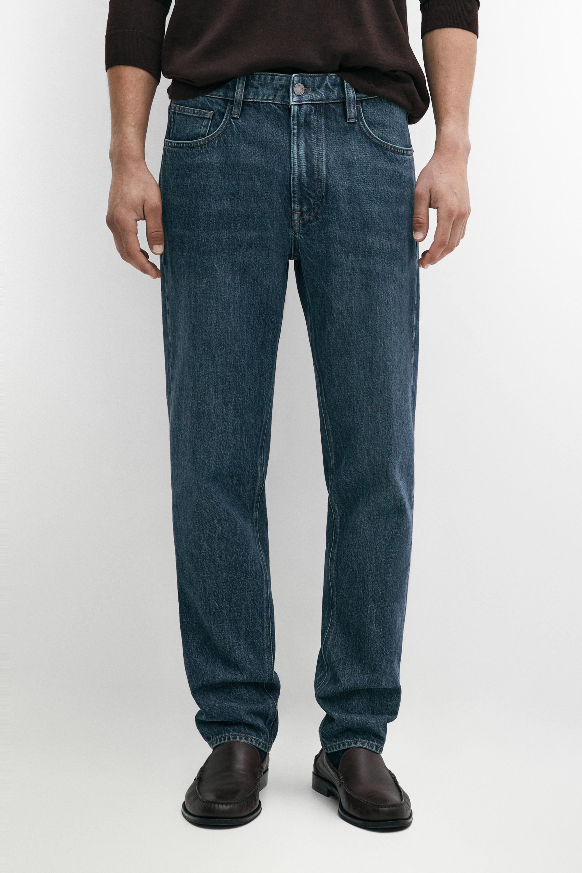 Tapered fit jeans