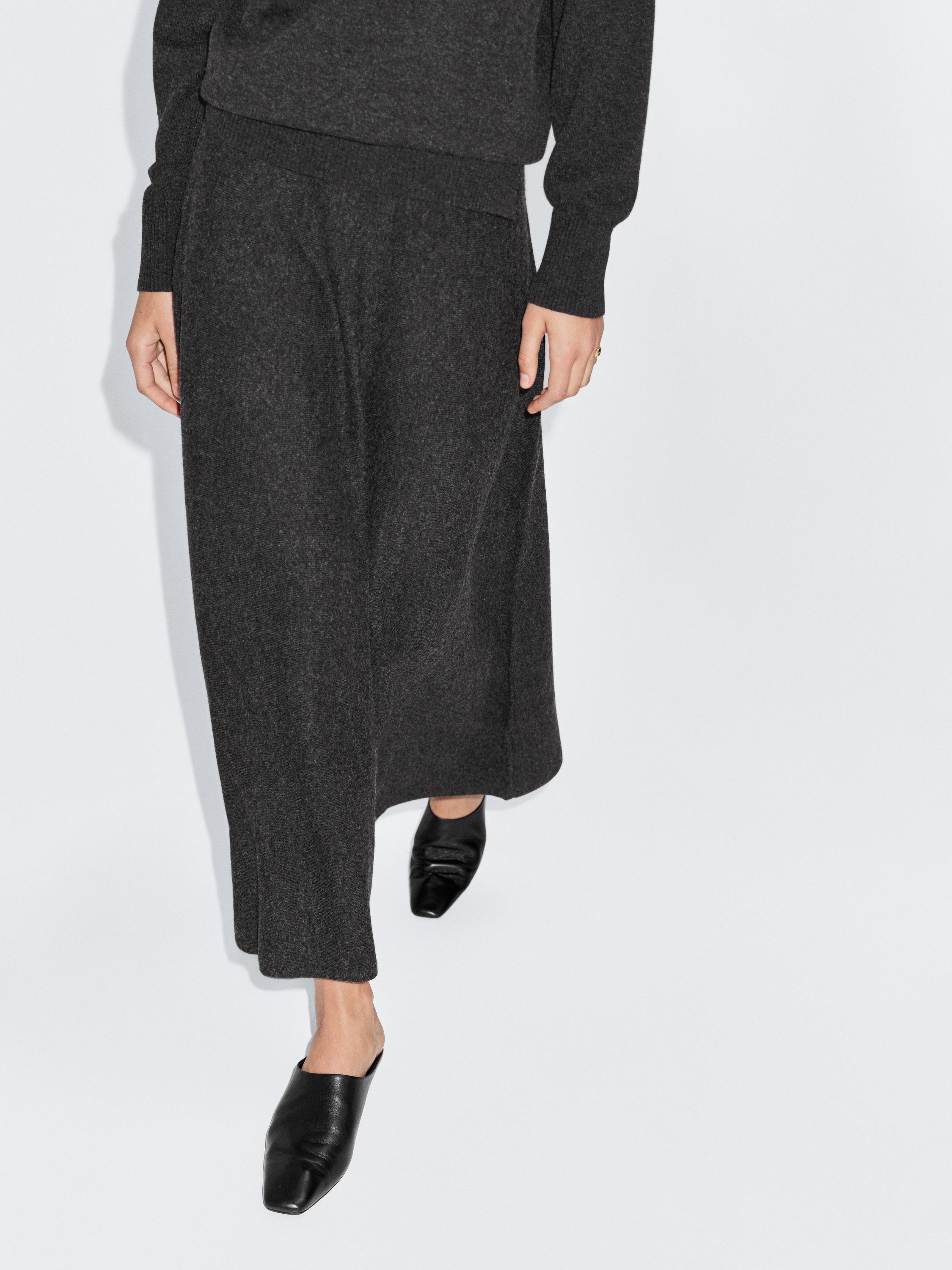 Long wool blend flared skirt
