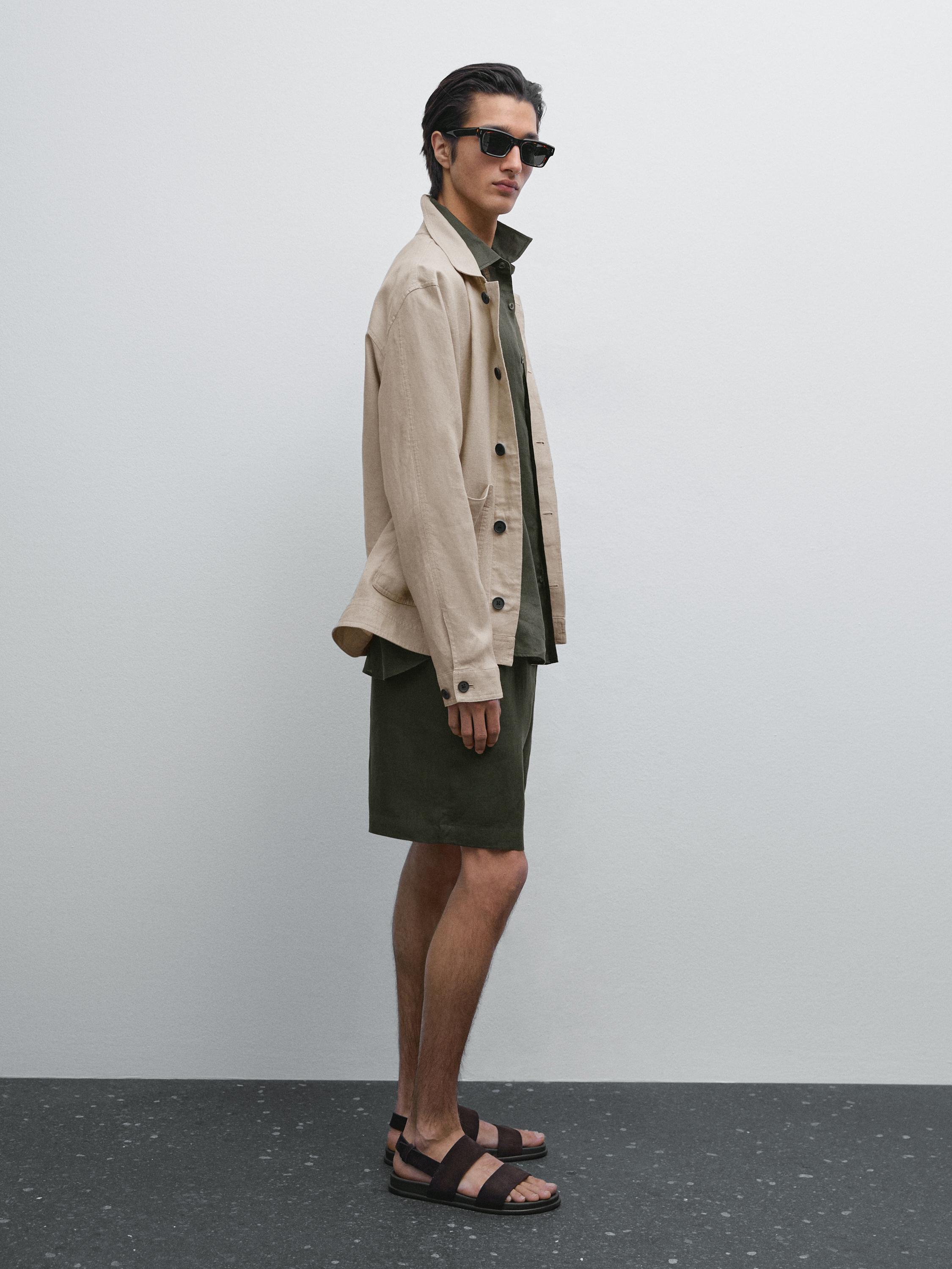 100% linen semi-jogger fit Bermuda shorts