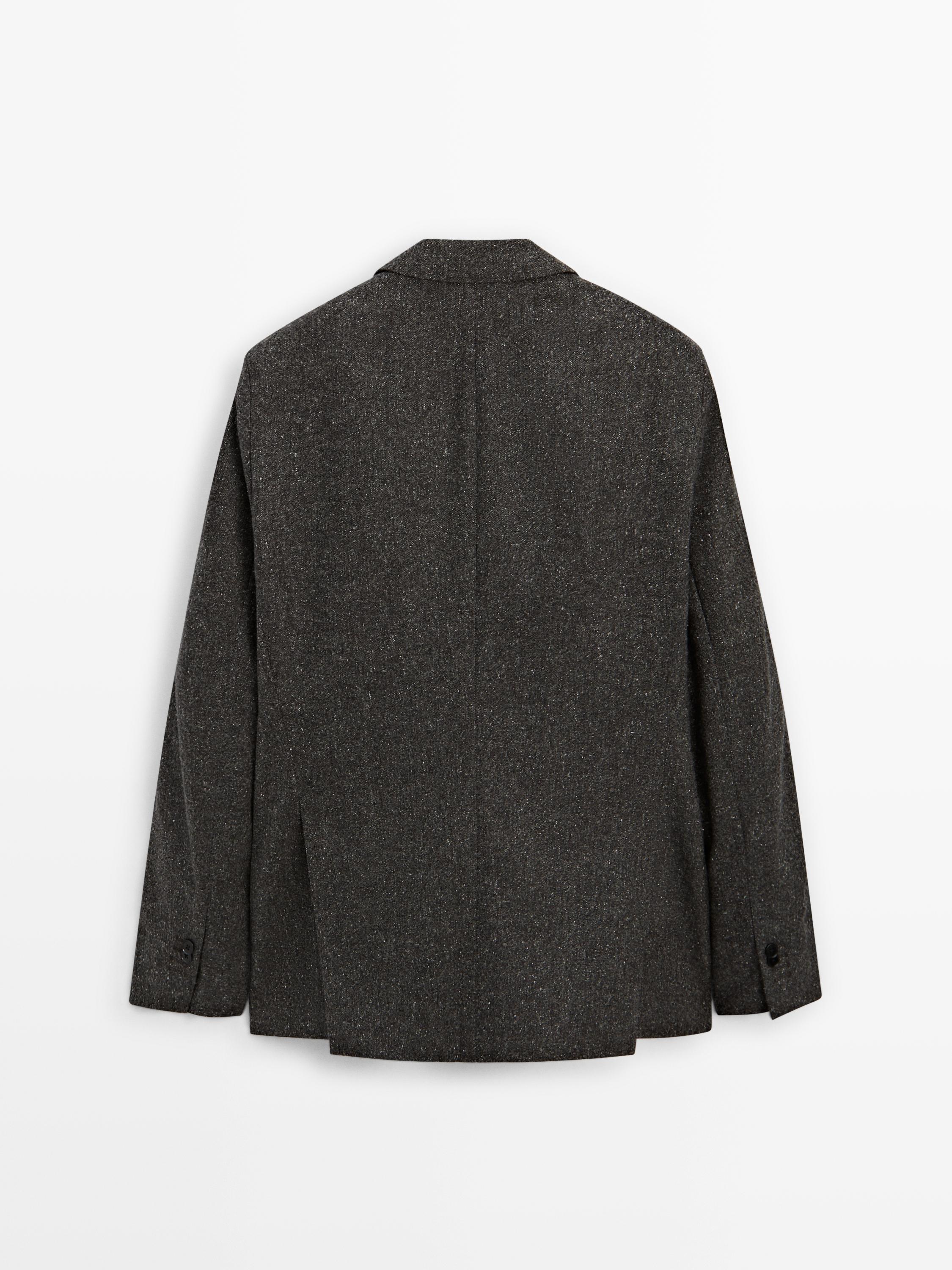 Wool blend buttoned jacket