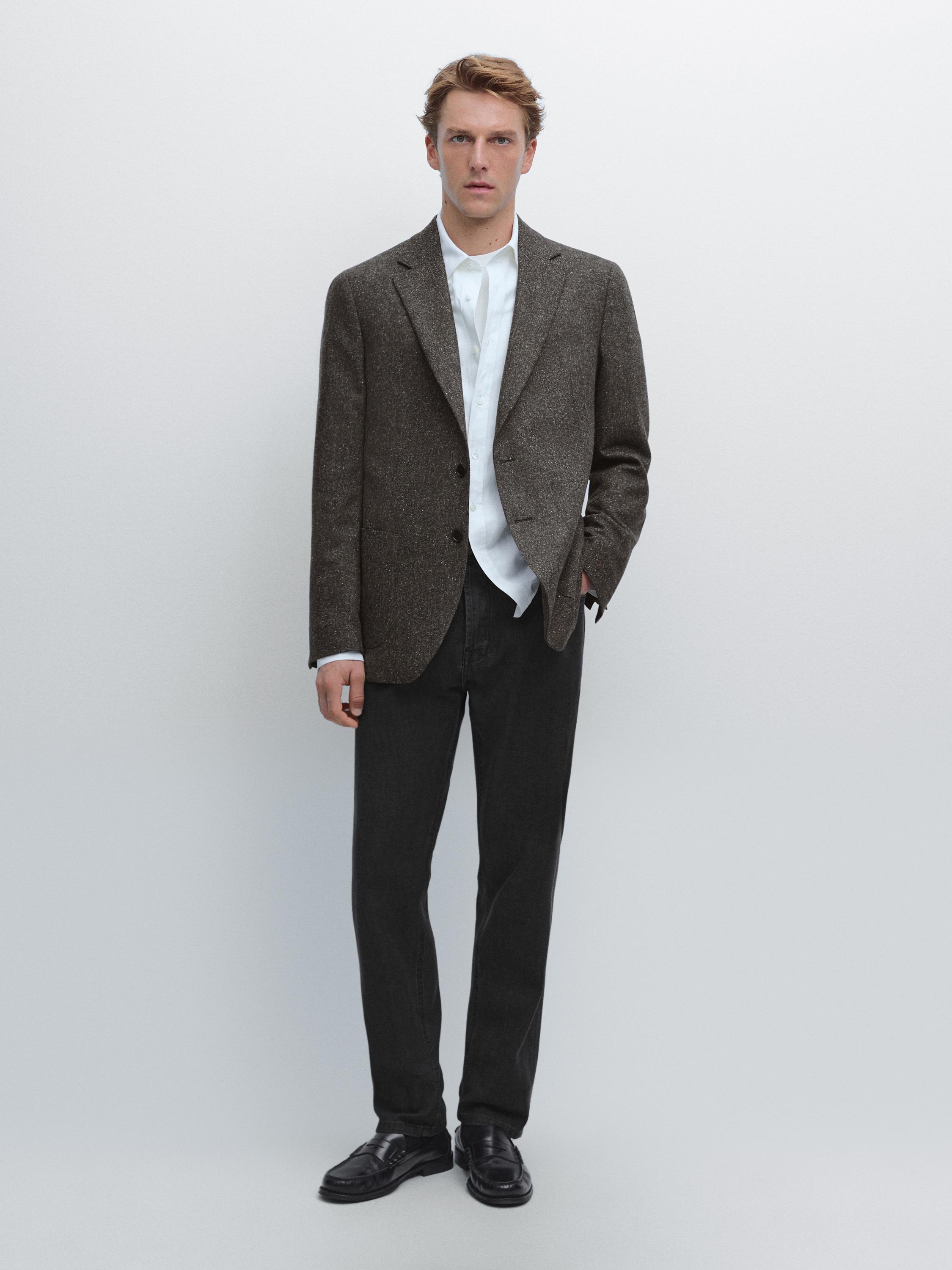 Wool blend buttoned jacket