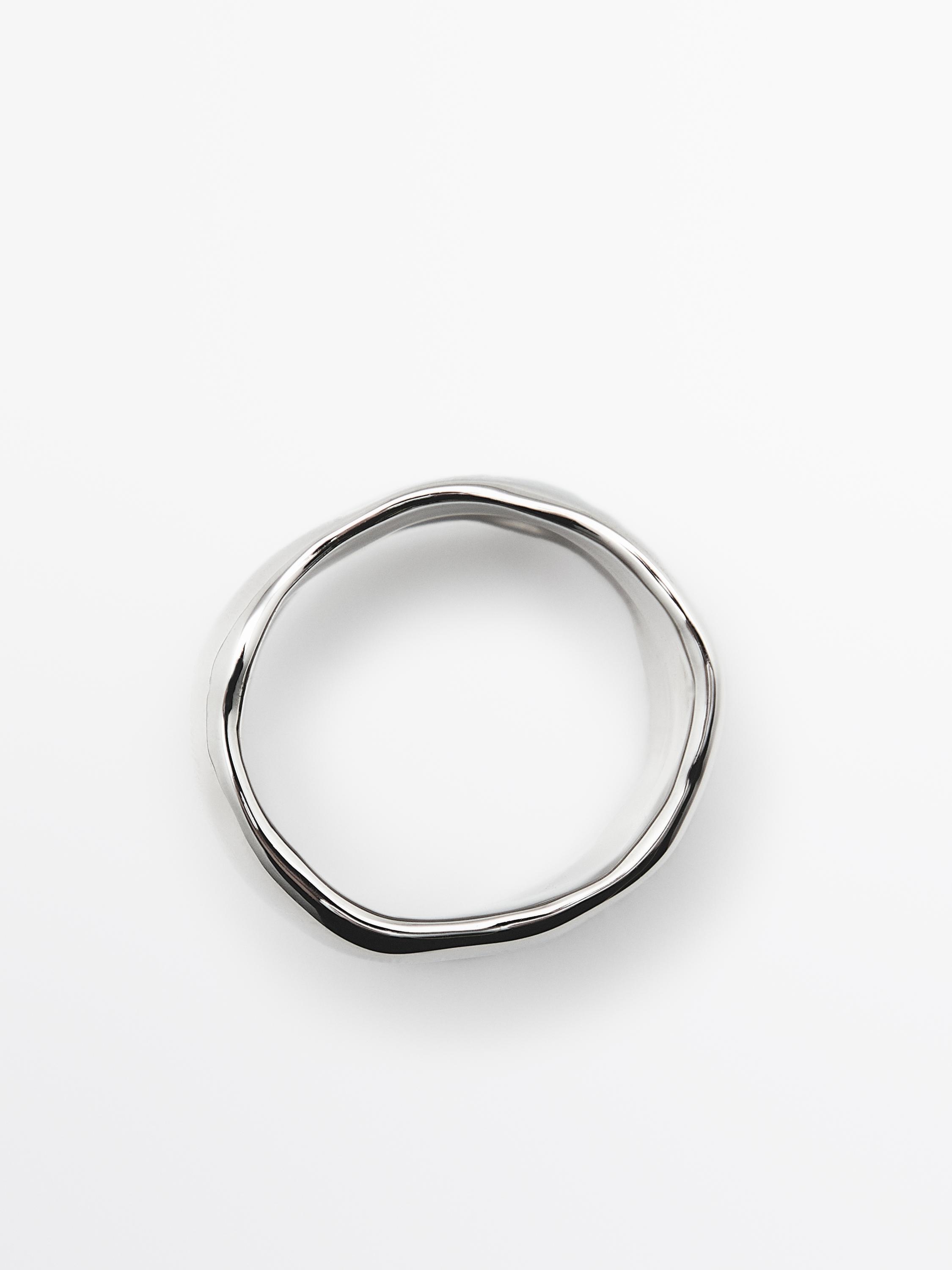 Anillo ancho