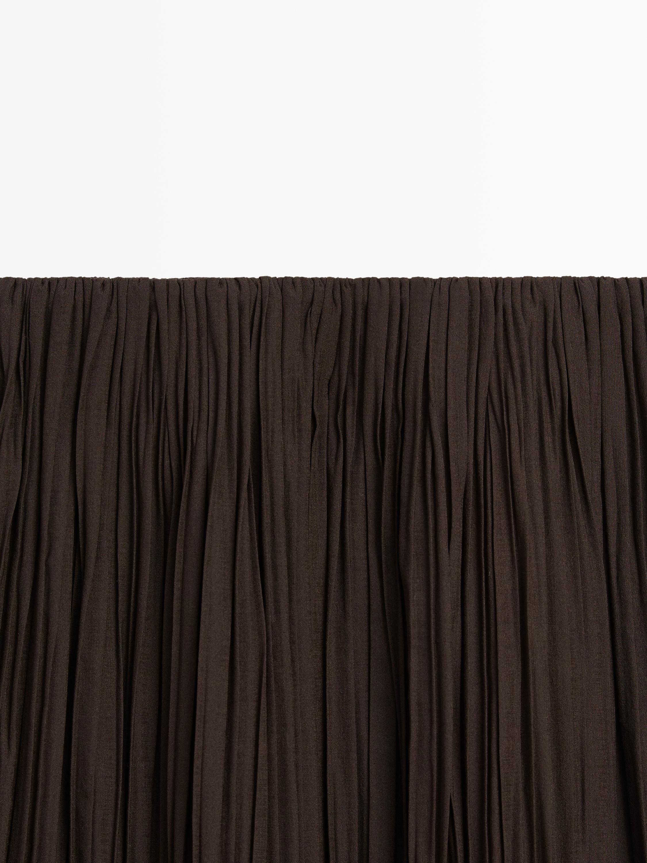 Pleated midi skirt
