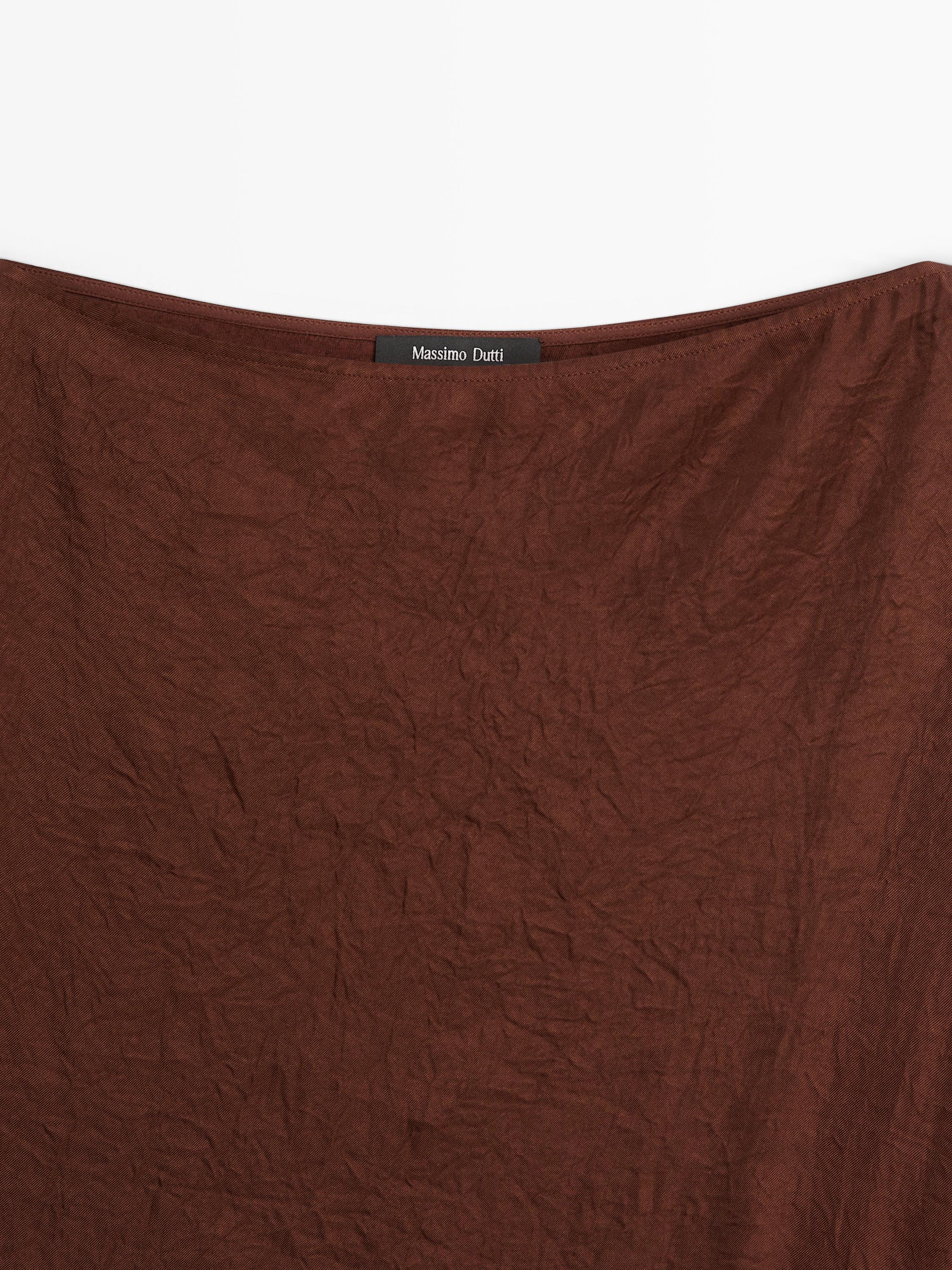 Robe longue taille froncée