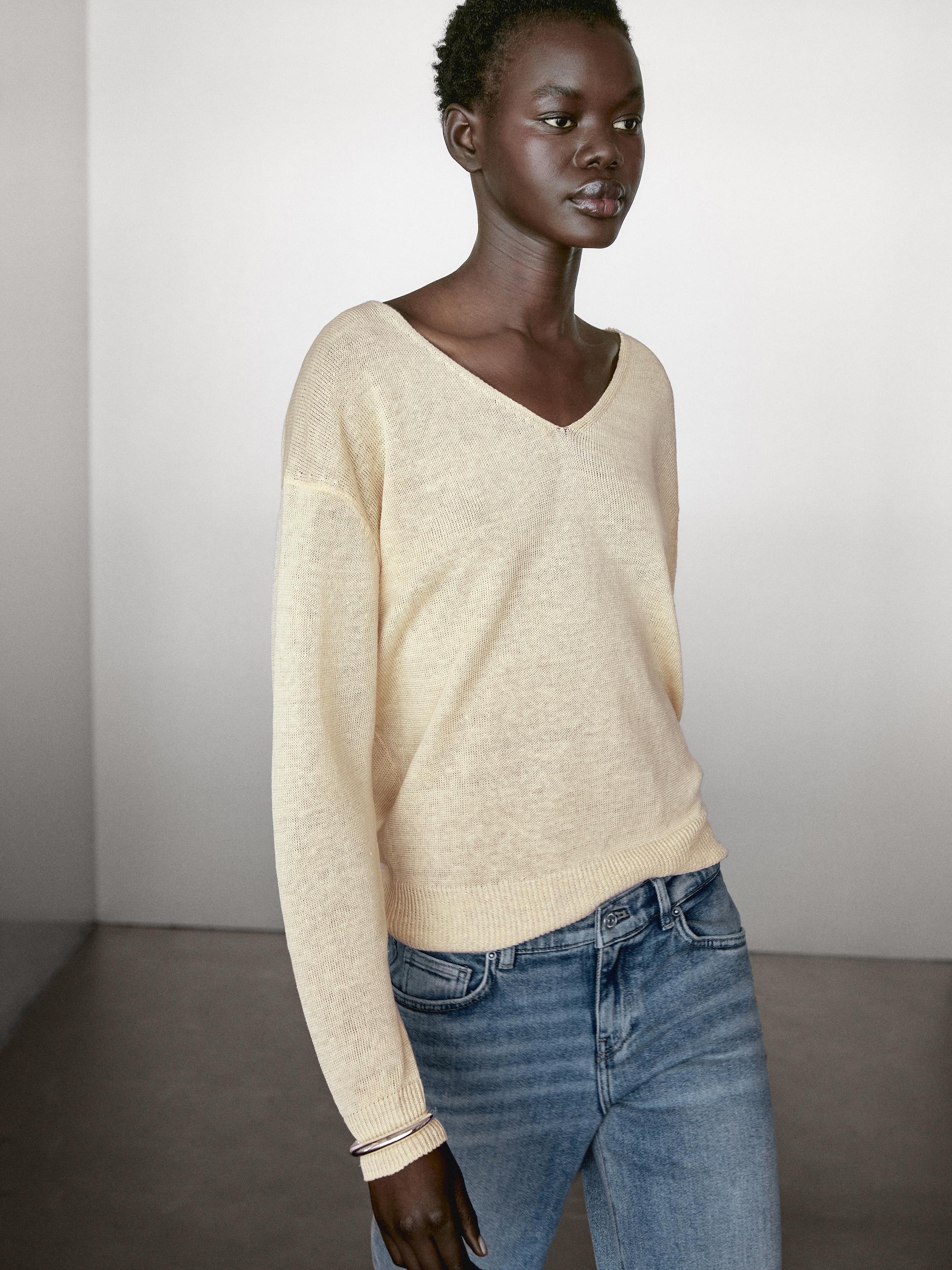 100% linen V-neck sweater