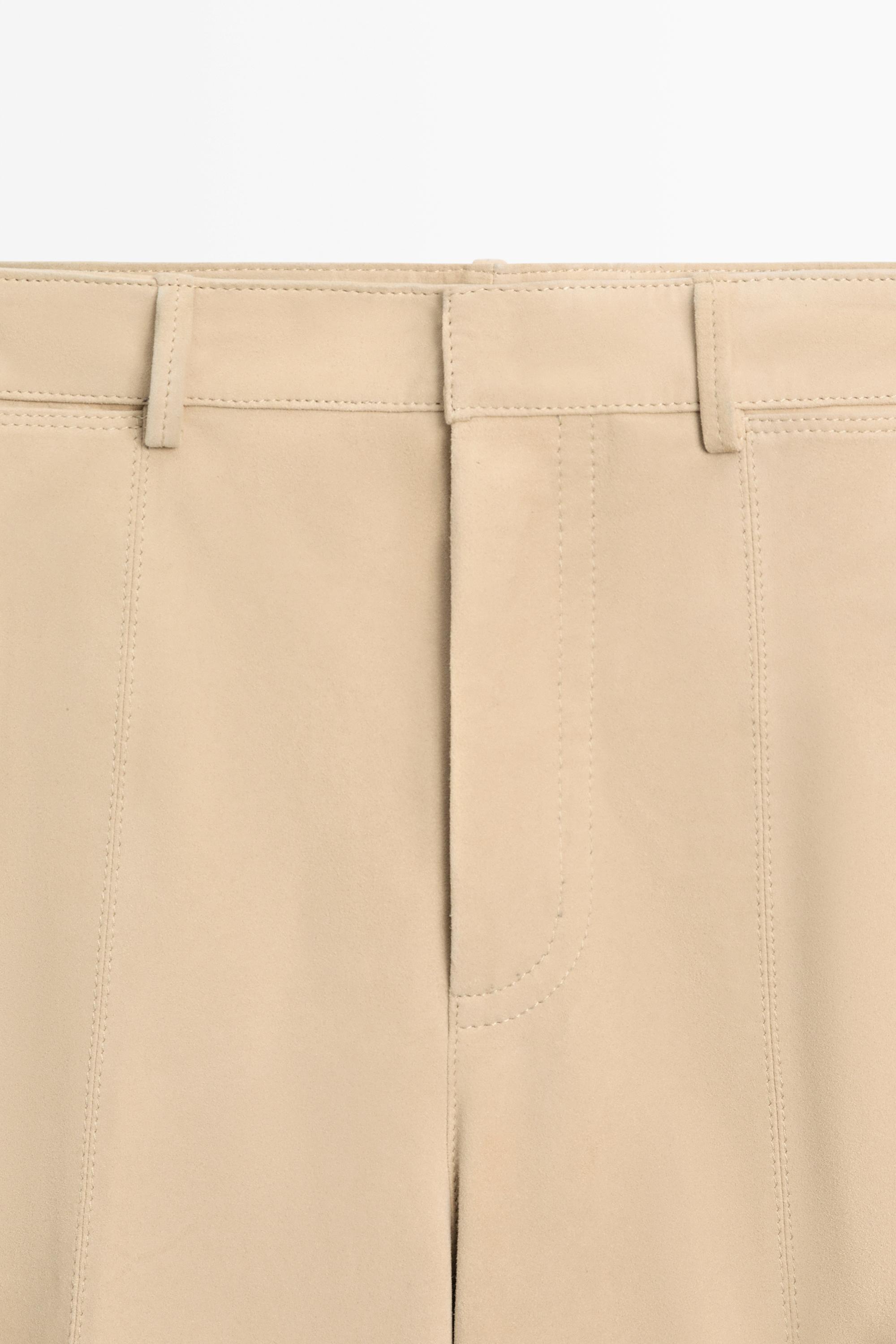 Long suede leather Bermuda shorts — BEIGE