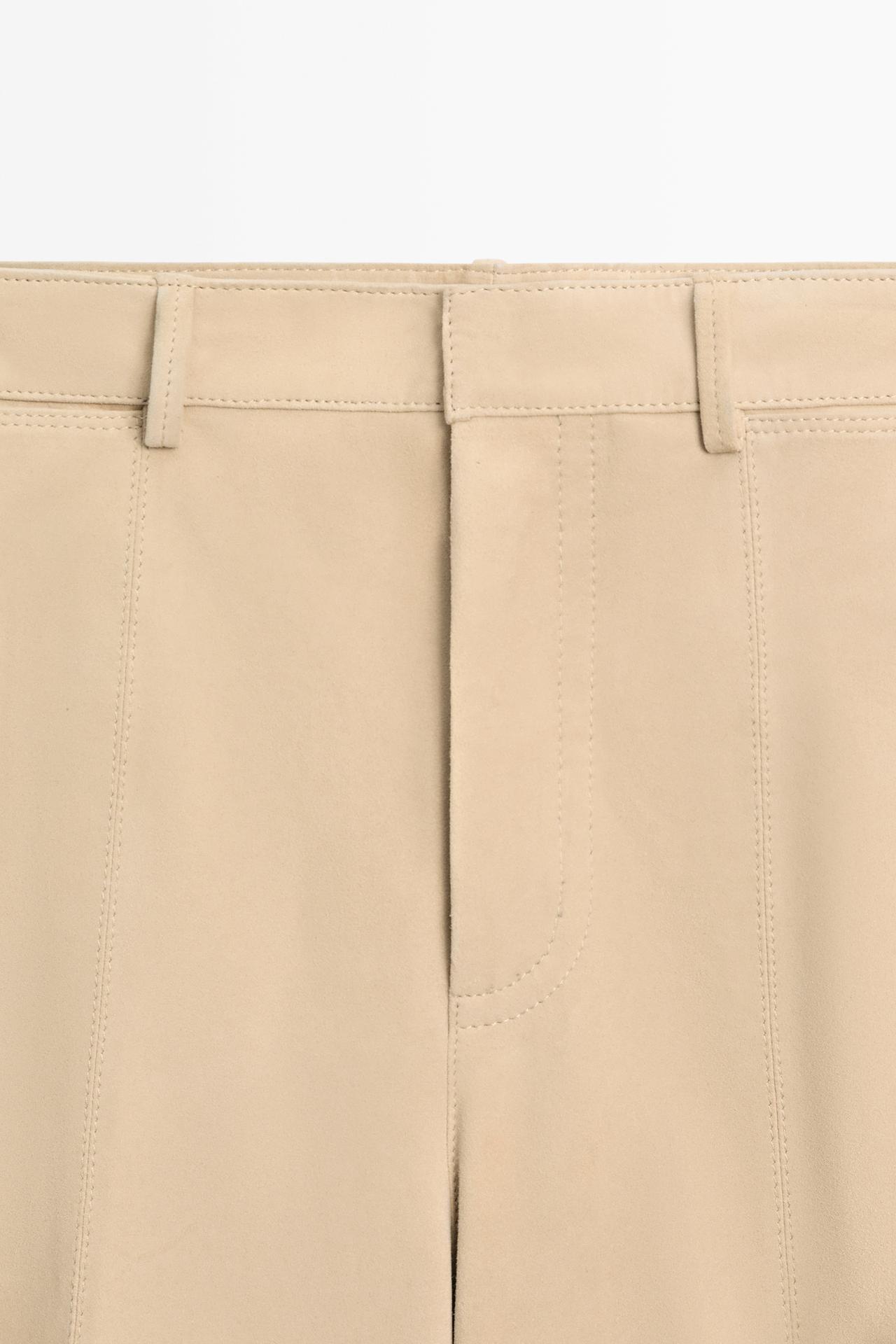 Long suede leather Bermuda shorts — BEIGE