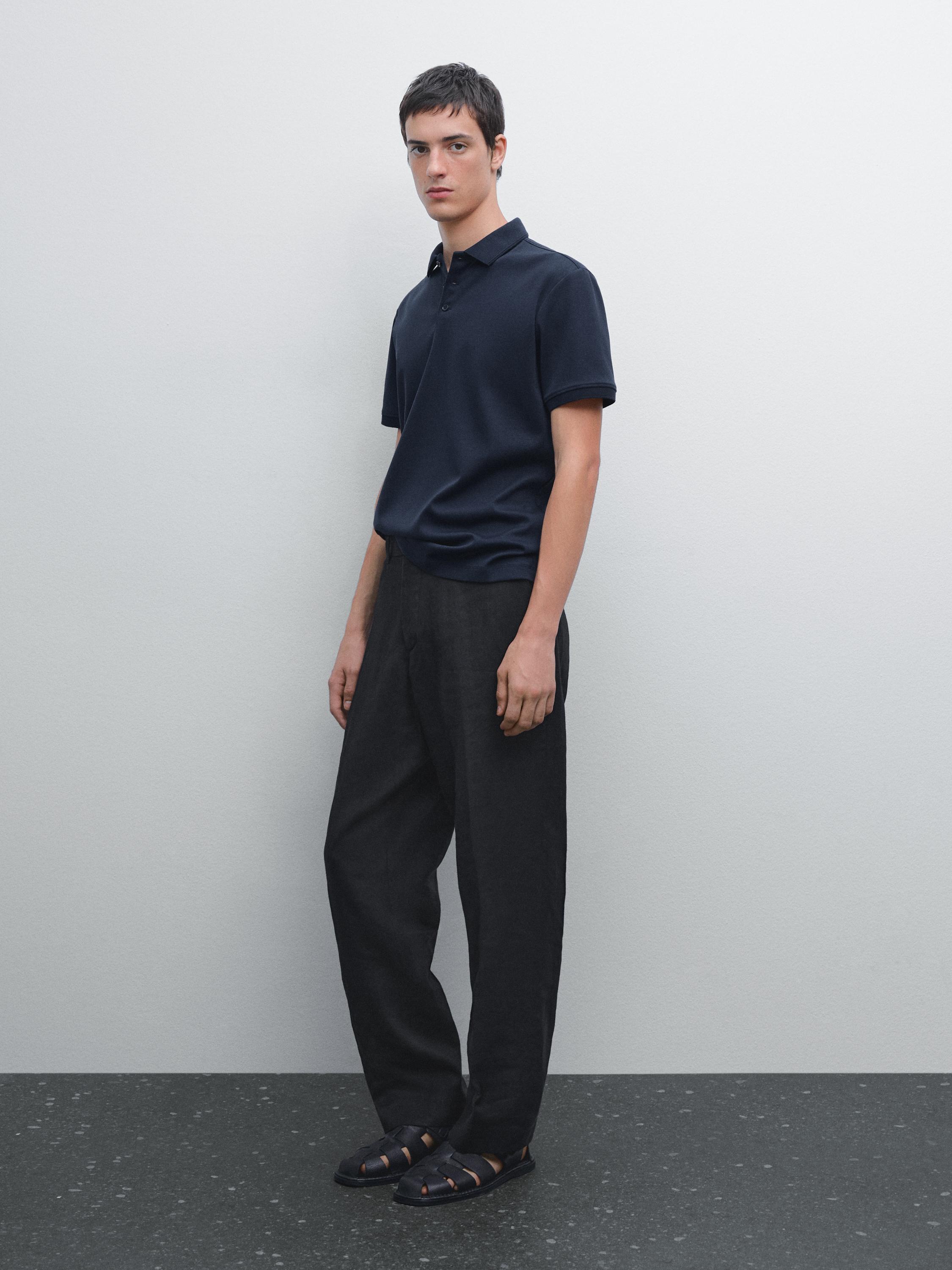 Short sleeve polo shirt with collar detail