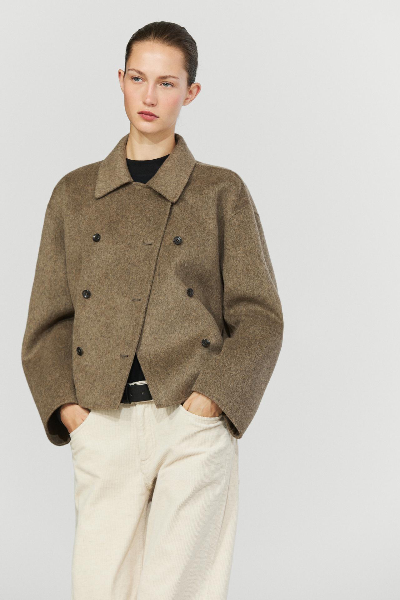 Short wool coat — BROWN