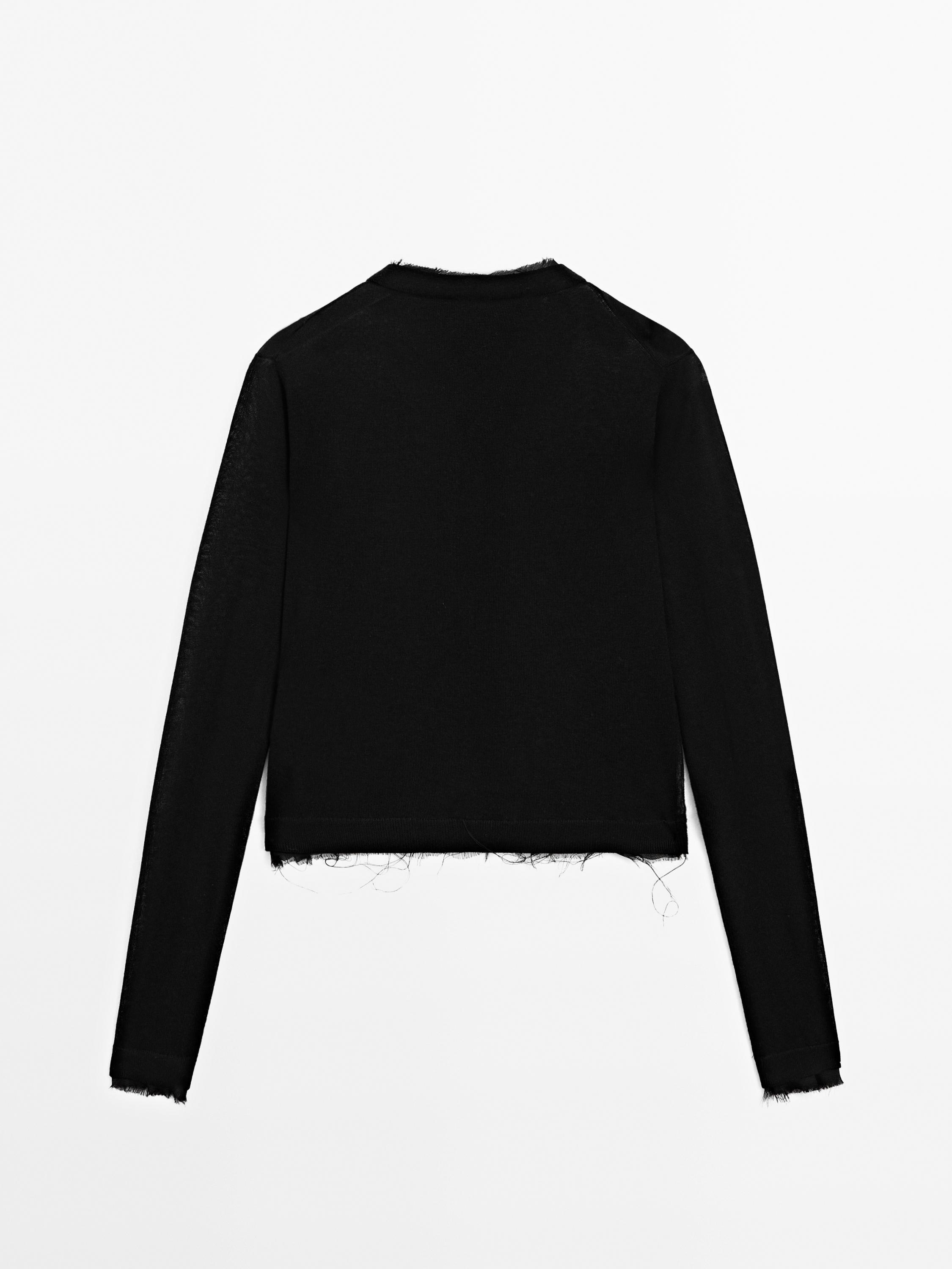 Lightweight cardigan with distressed detail