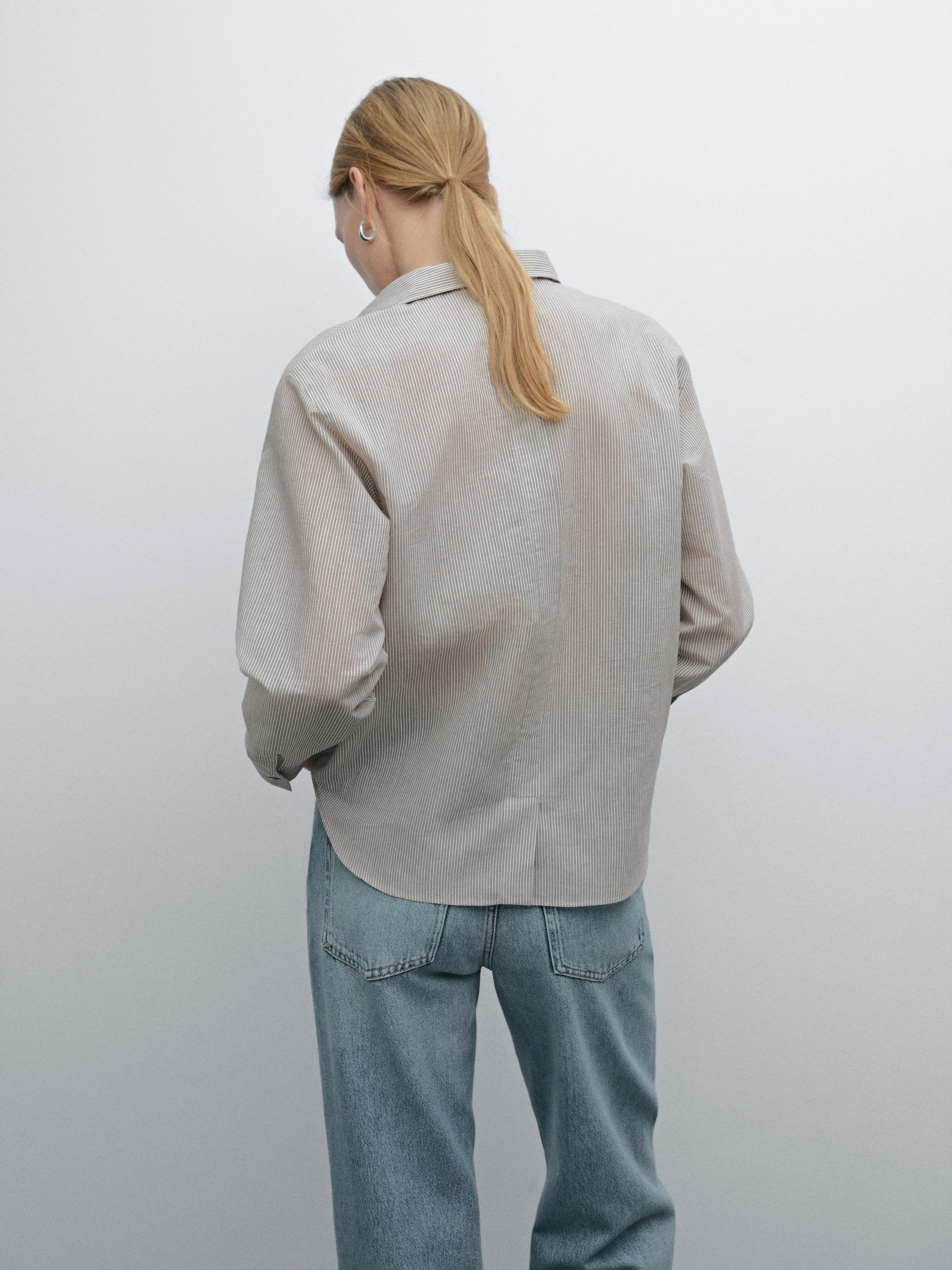 Camisa às riscas em mistura de algodão