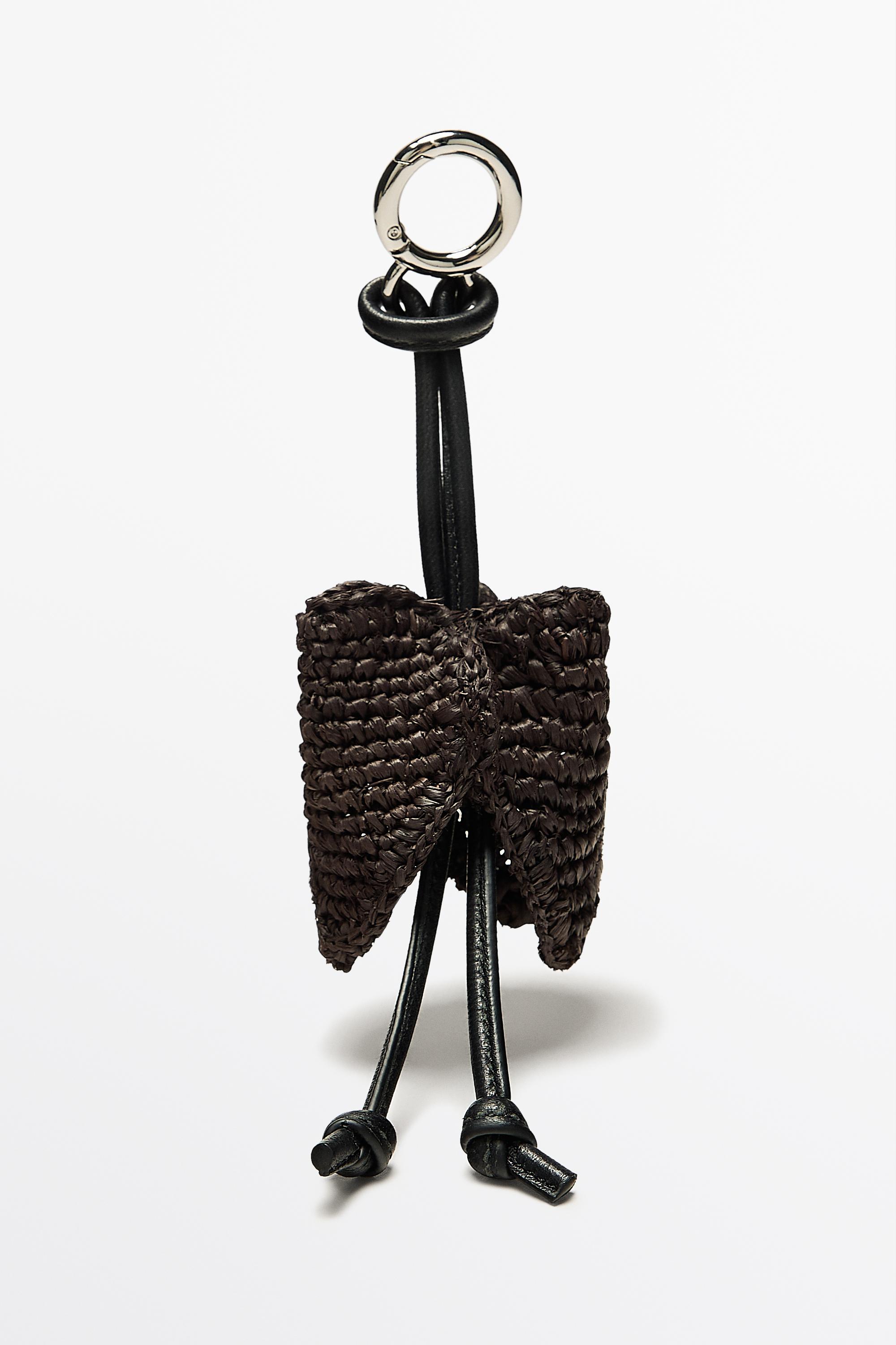 Raffia tulip charm — BROWN