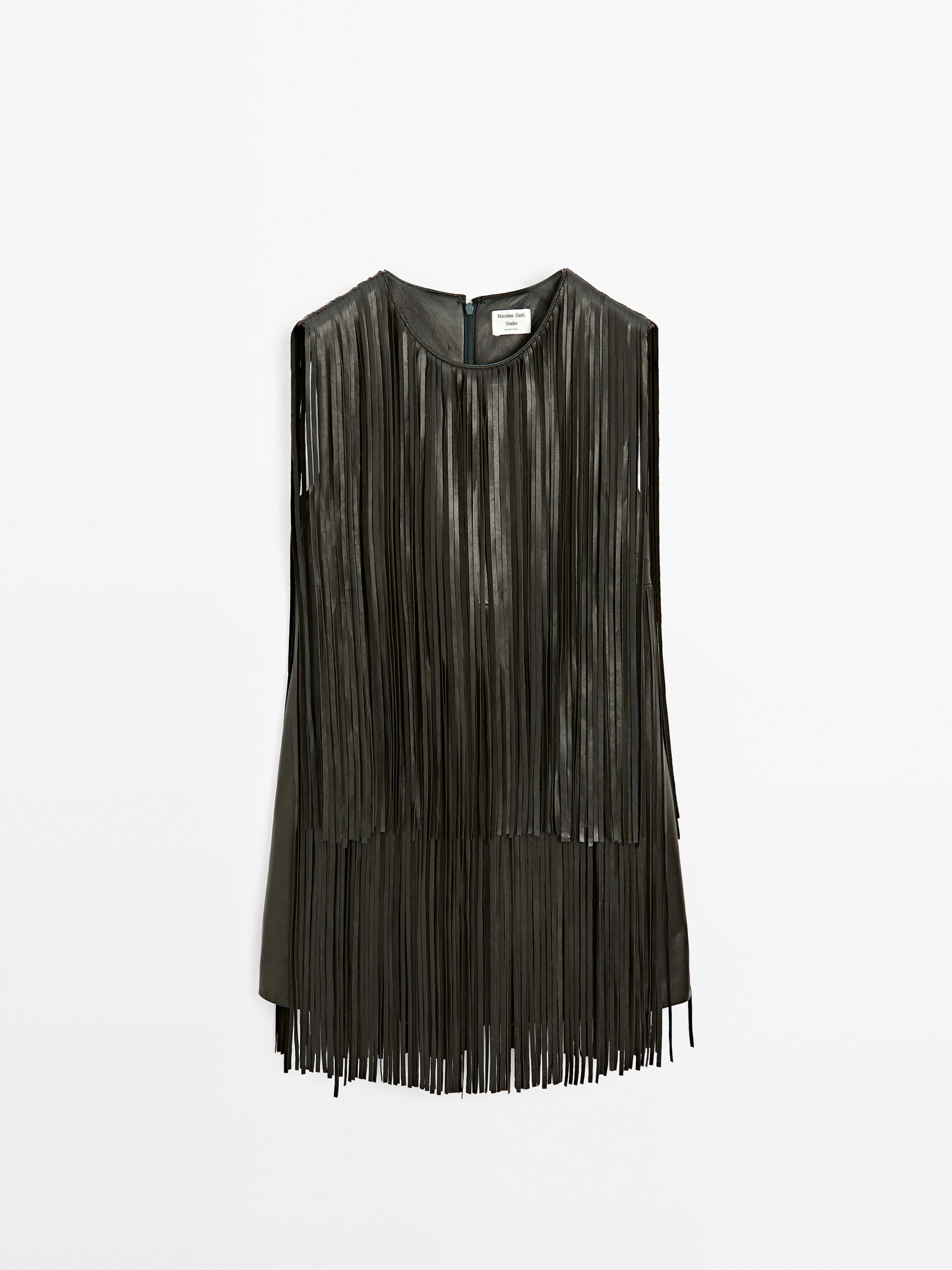 Kurzes Kleid aus Nappaleder mit Fransen - Studio