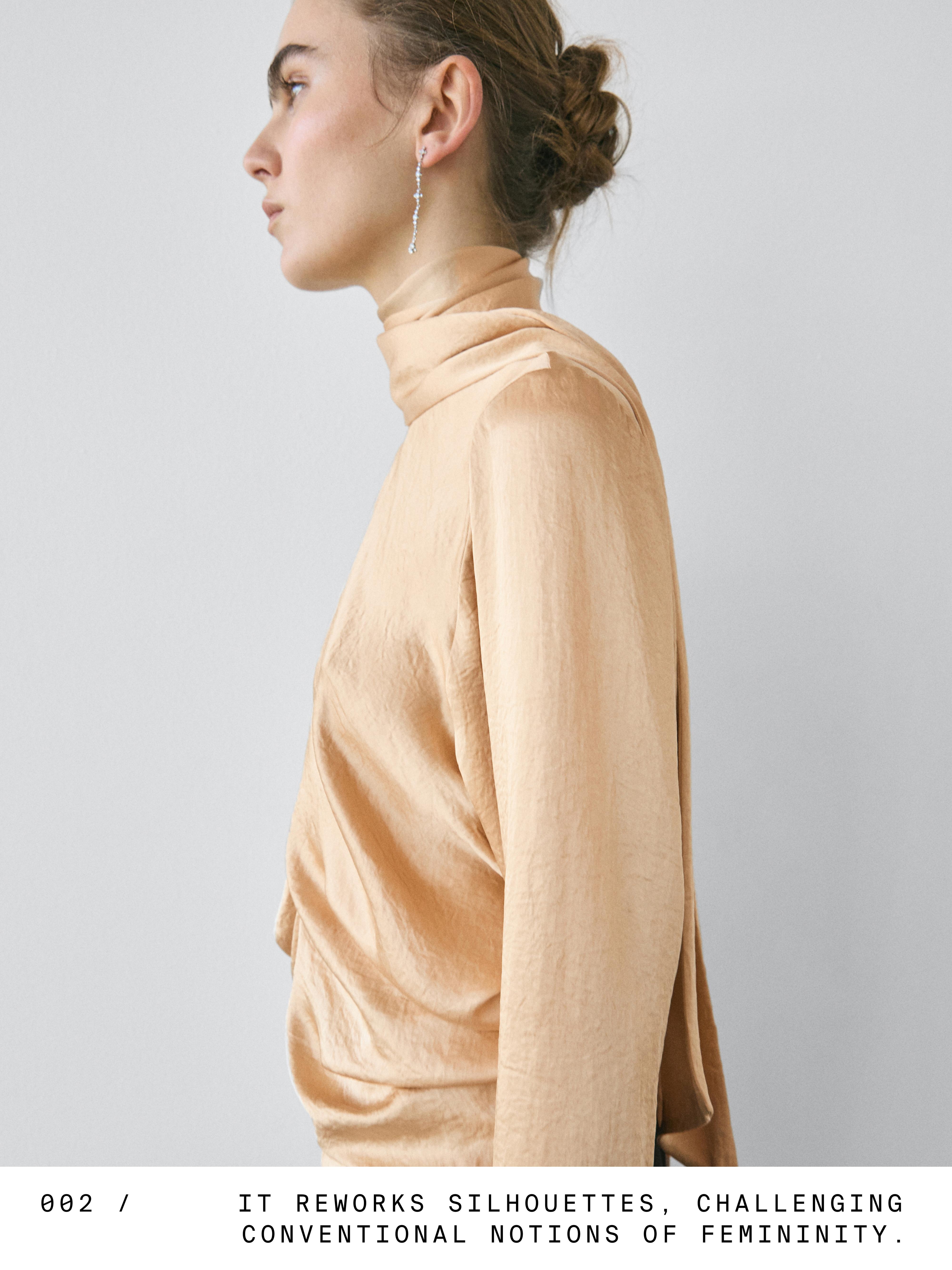 Flowing satin blouse with tie detail - STUDIO — Beige