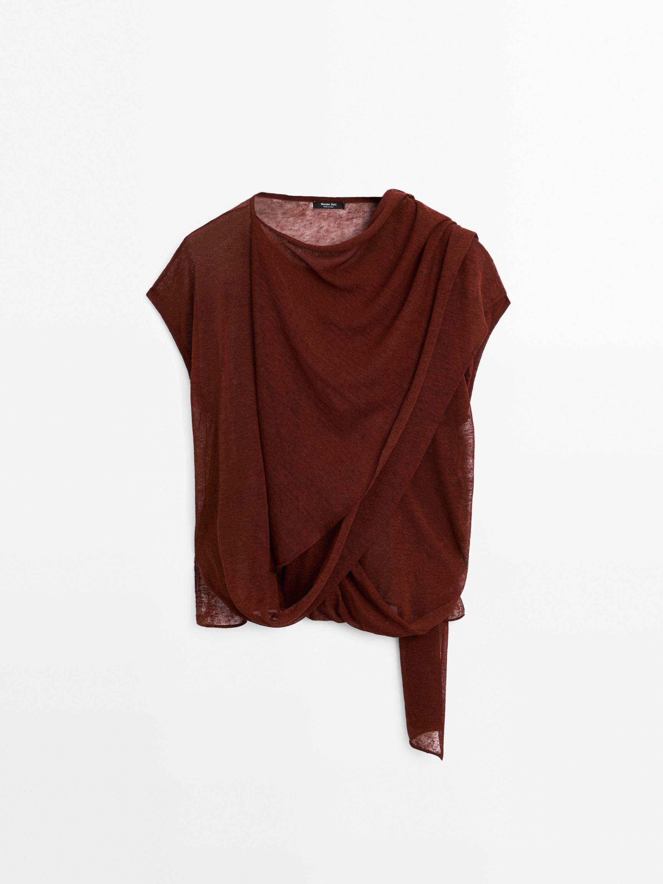 Flowing top with cape detail