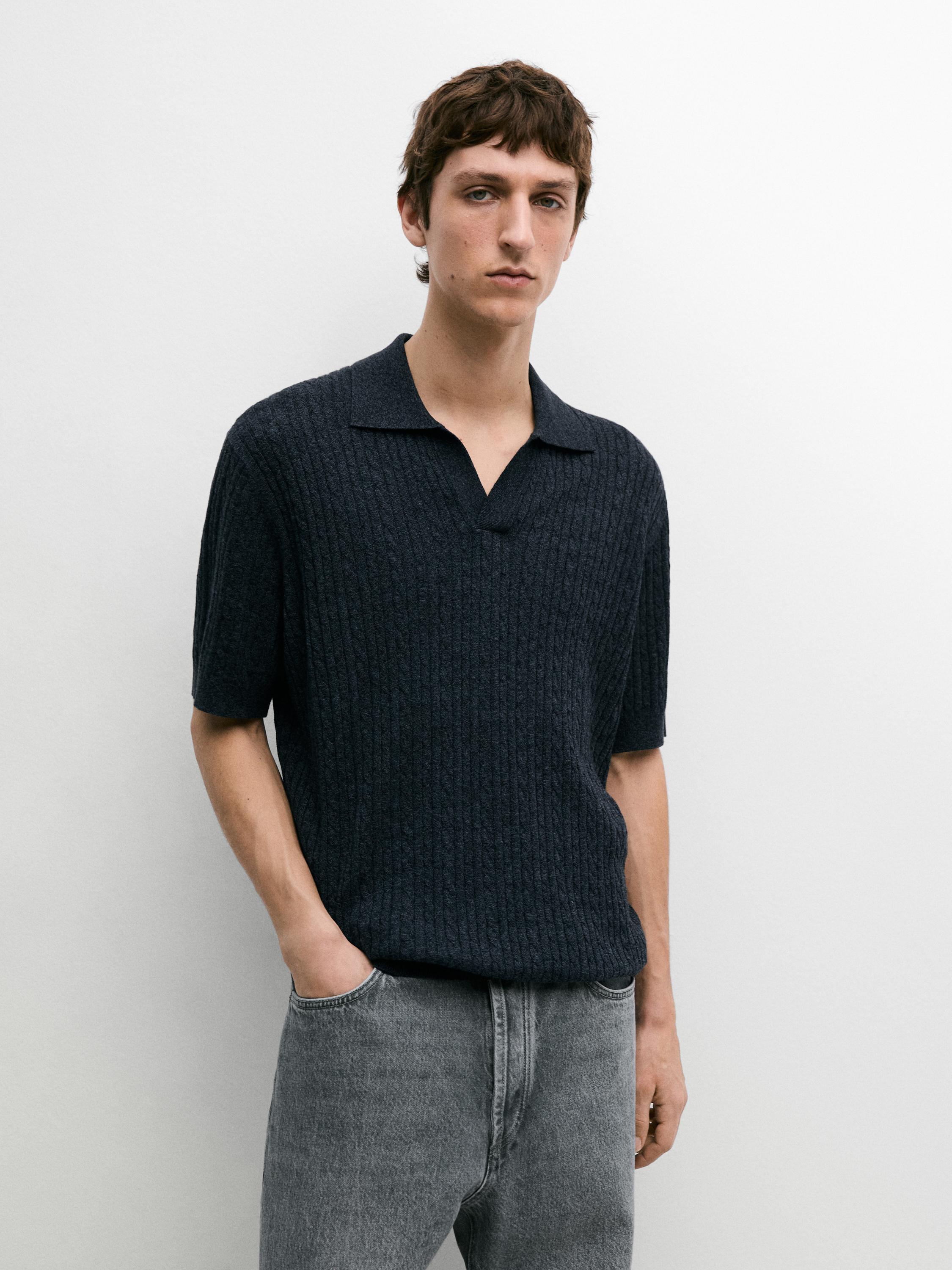 Short sleeve knit polo shirt with cable-knit detail — NAVY BLUE