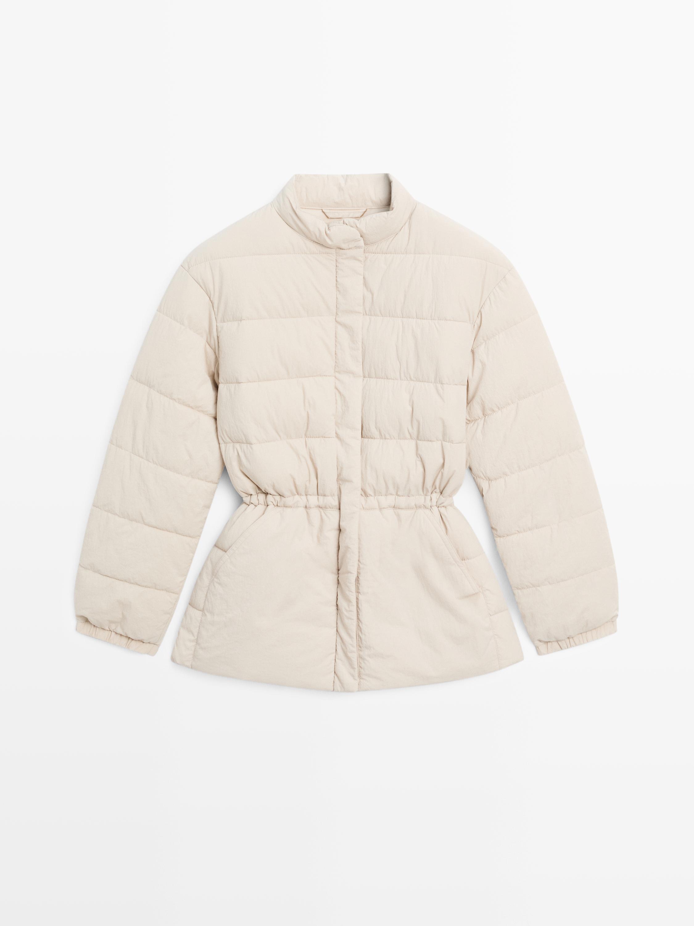 Water-repellent puffer jacket