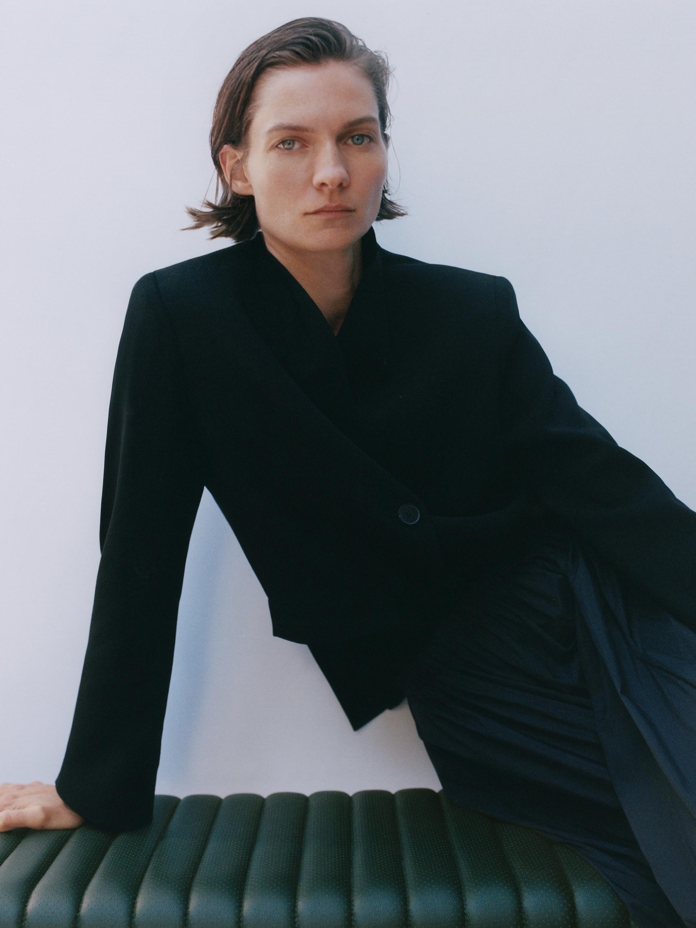 Crepe blazer with stand collar
