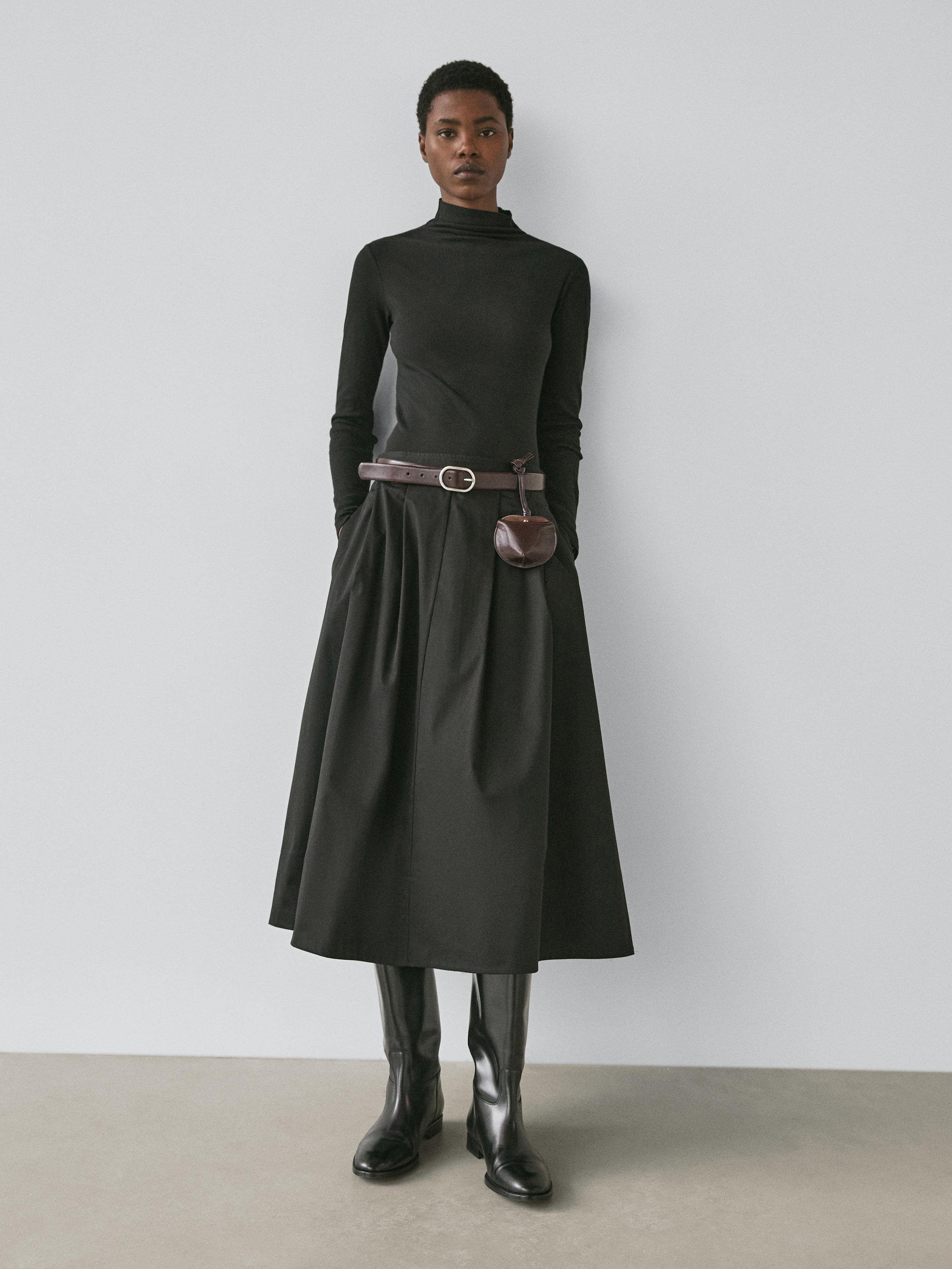 Midi skirt with box pleats — BLACK