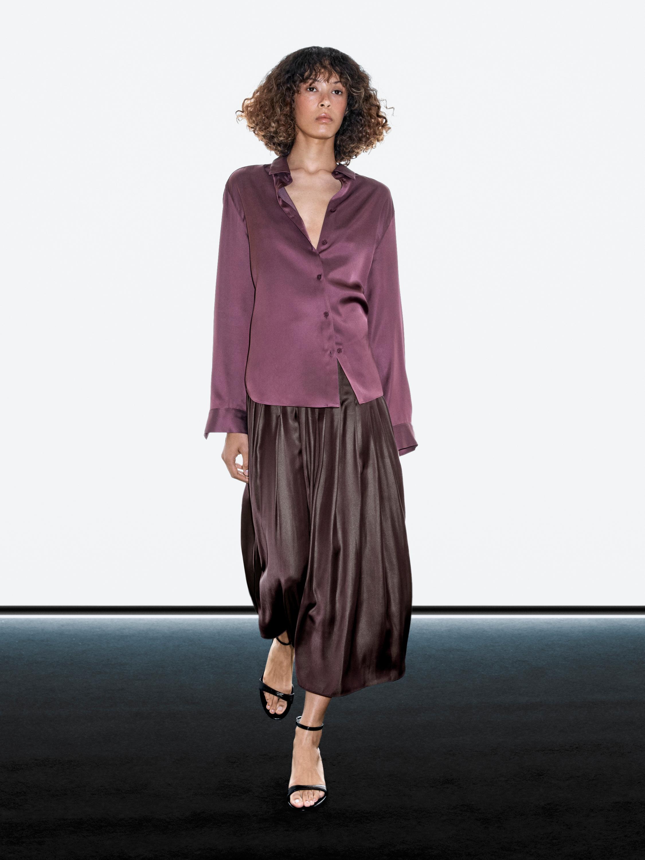 Pintuck midi skirt with waxed finish