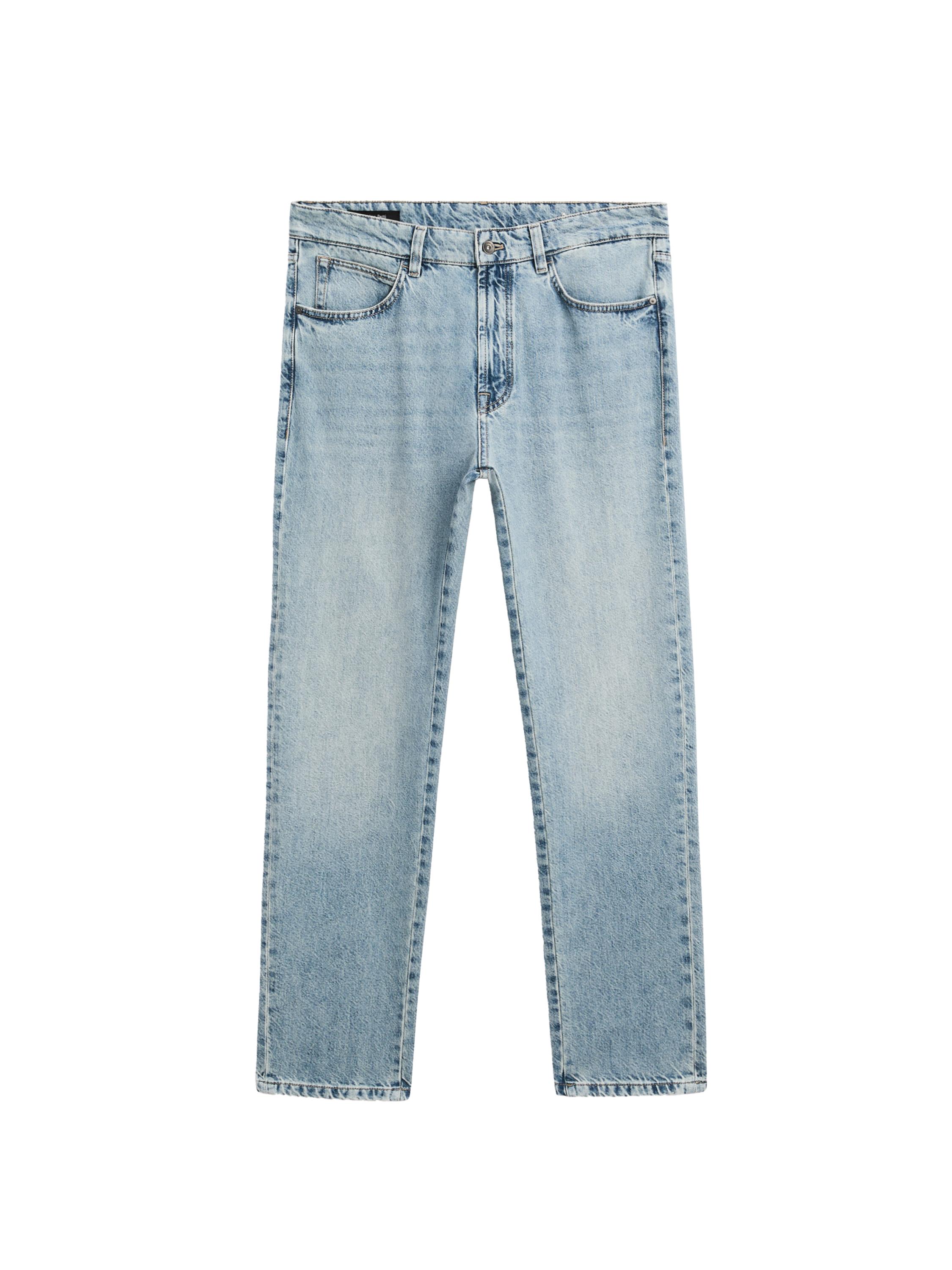 Tapered fit jeans