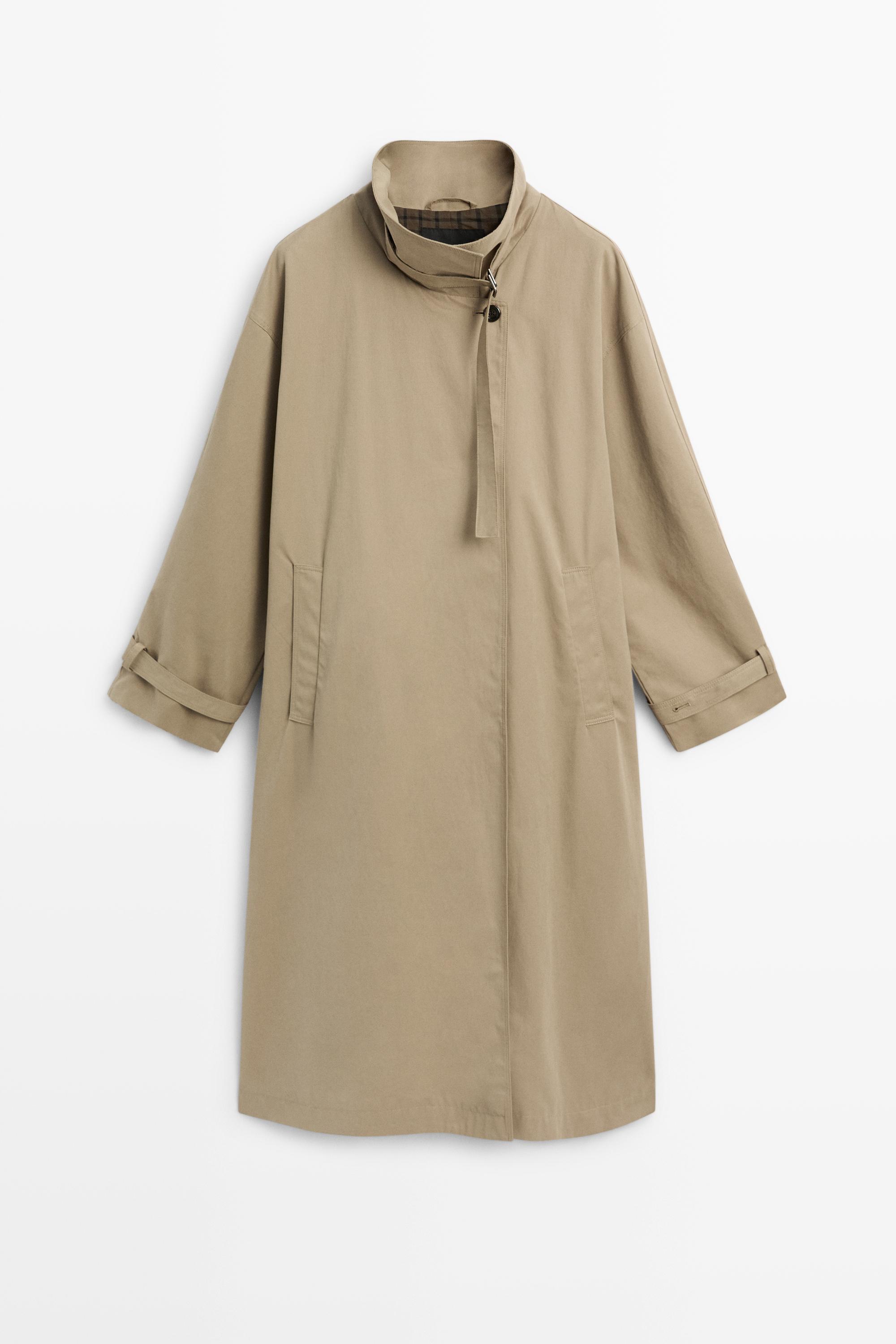 Trench lungo con fibbia