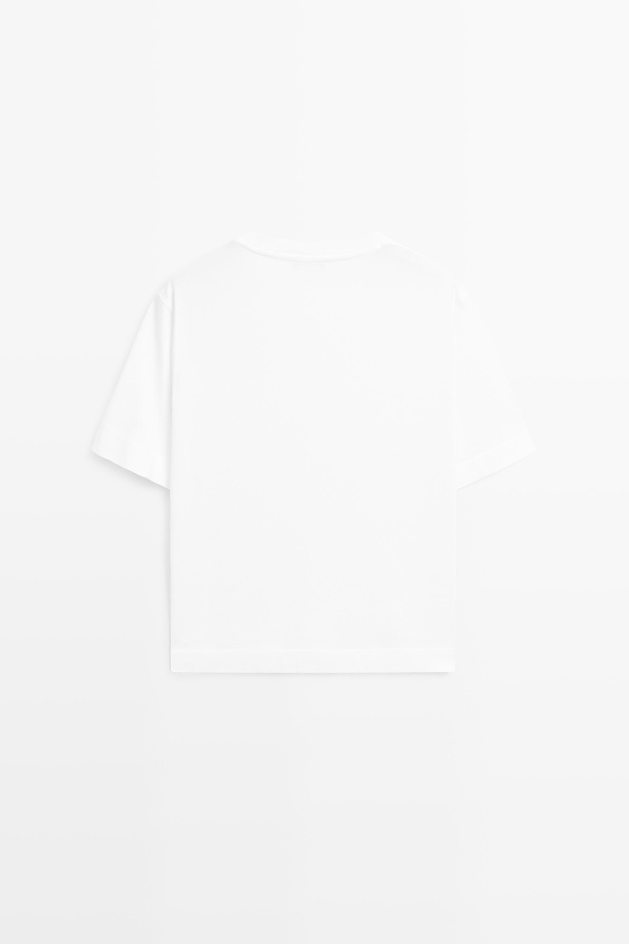 Short sleeve T-shirt with pocket detail — Off white