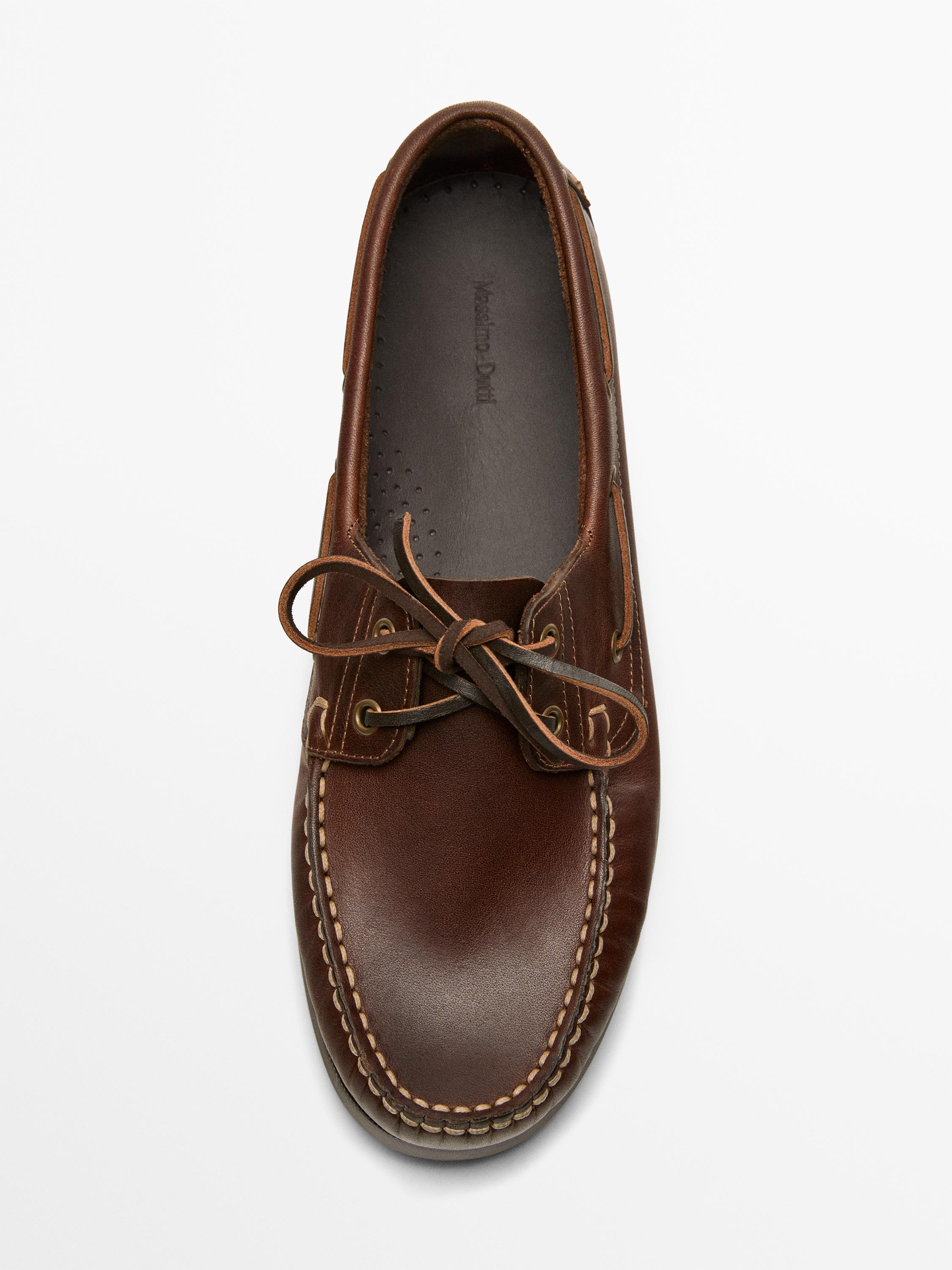 Leather deck shoes — TAN