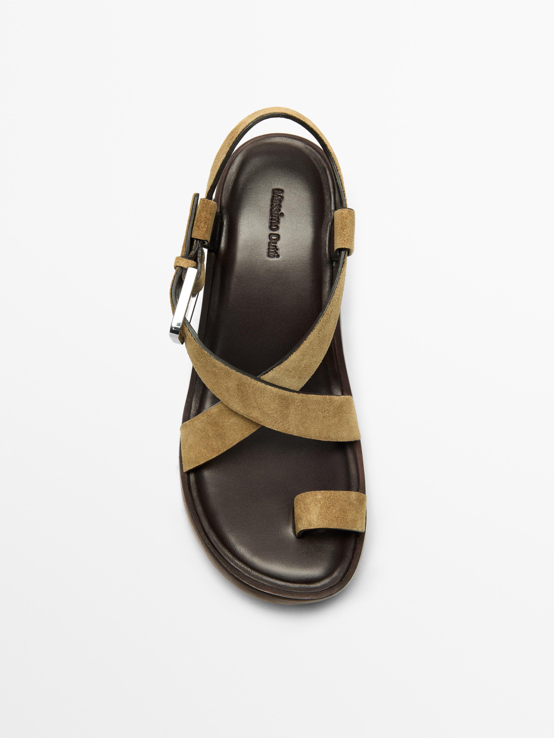 Sandals with wooden heels — CAMEL